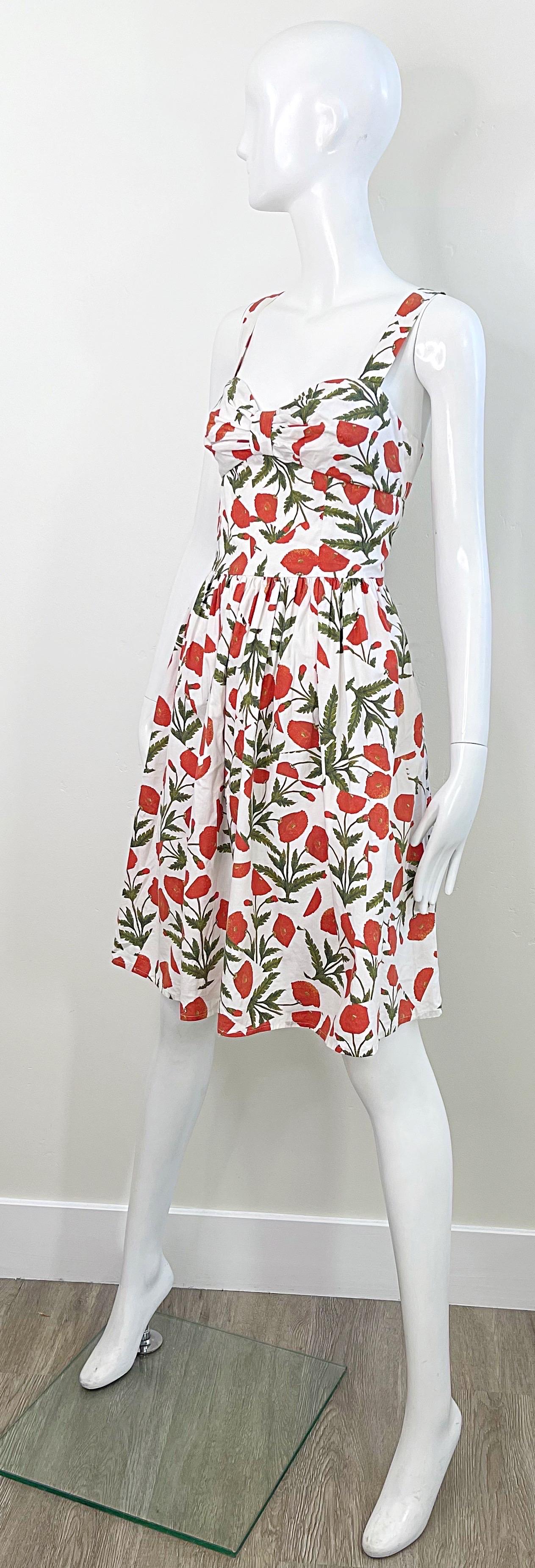 1990s Oscar de la Renta Poppy Print Size 6 Fit & Flare Vintage Cotton 90s Dress For Sale 2