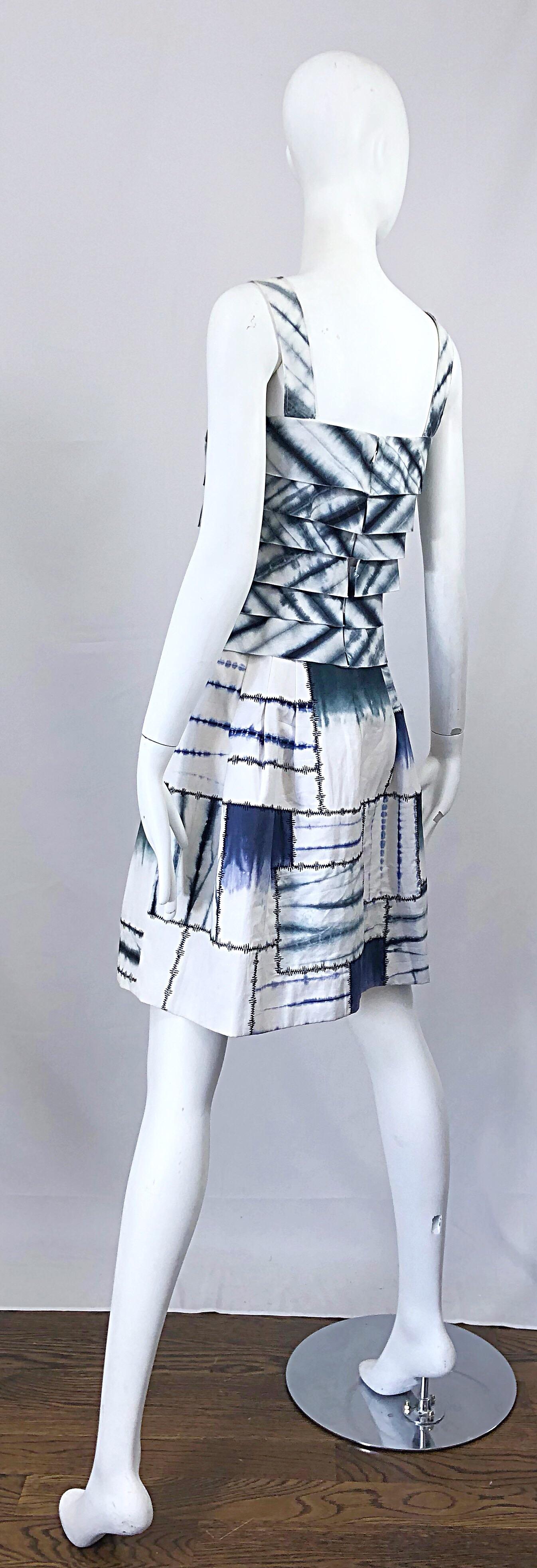 Oscar de la Renta 1990er Größe 8 Blau + Weiß Tie Dye Vintage ärmelloses 90er Kleid im Angebot 7