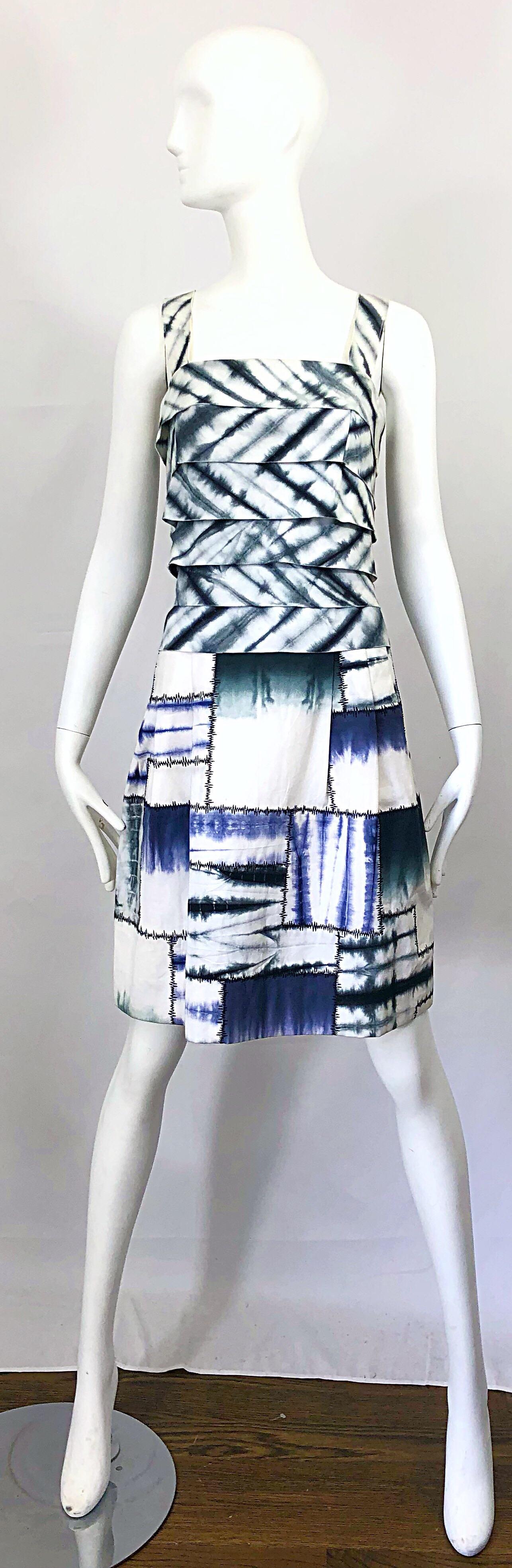 Oscar de la Renta 1990er Größe 8 Blau + Weiß Tie Dye Vintage ärmelloses 90er Kleid im Angebot 10