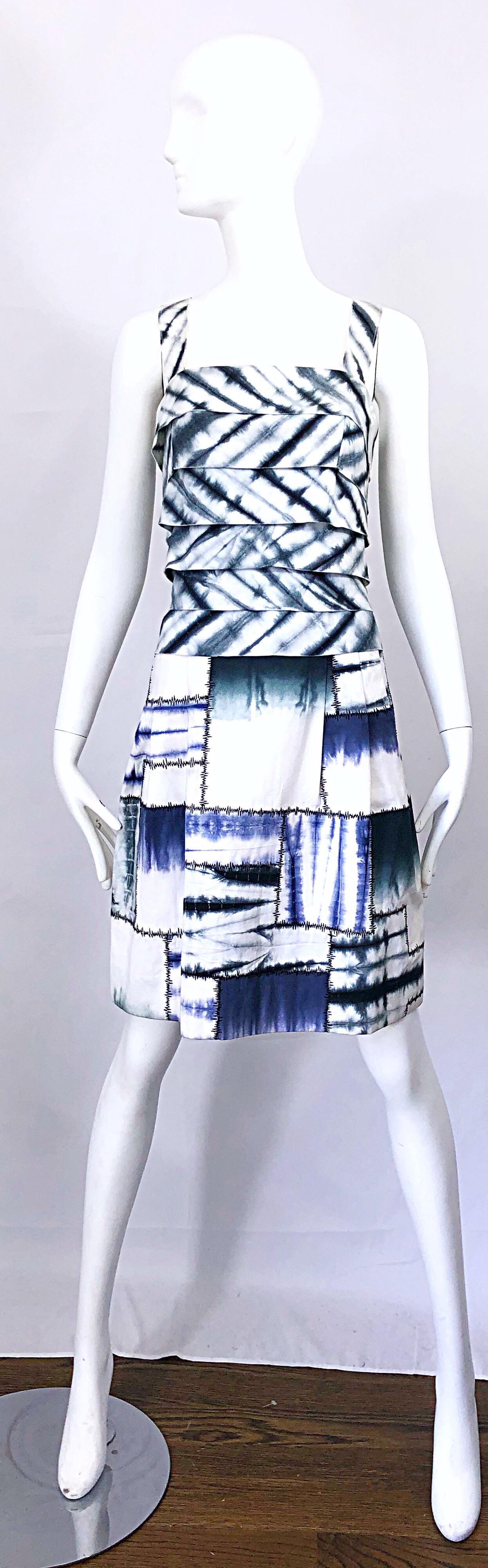 Purple Oscar de la Renta 1990s Size 8 Blue + White Tie Dye Vintage Sleeveless 90s Dress For Sale