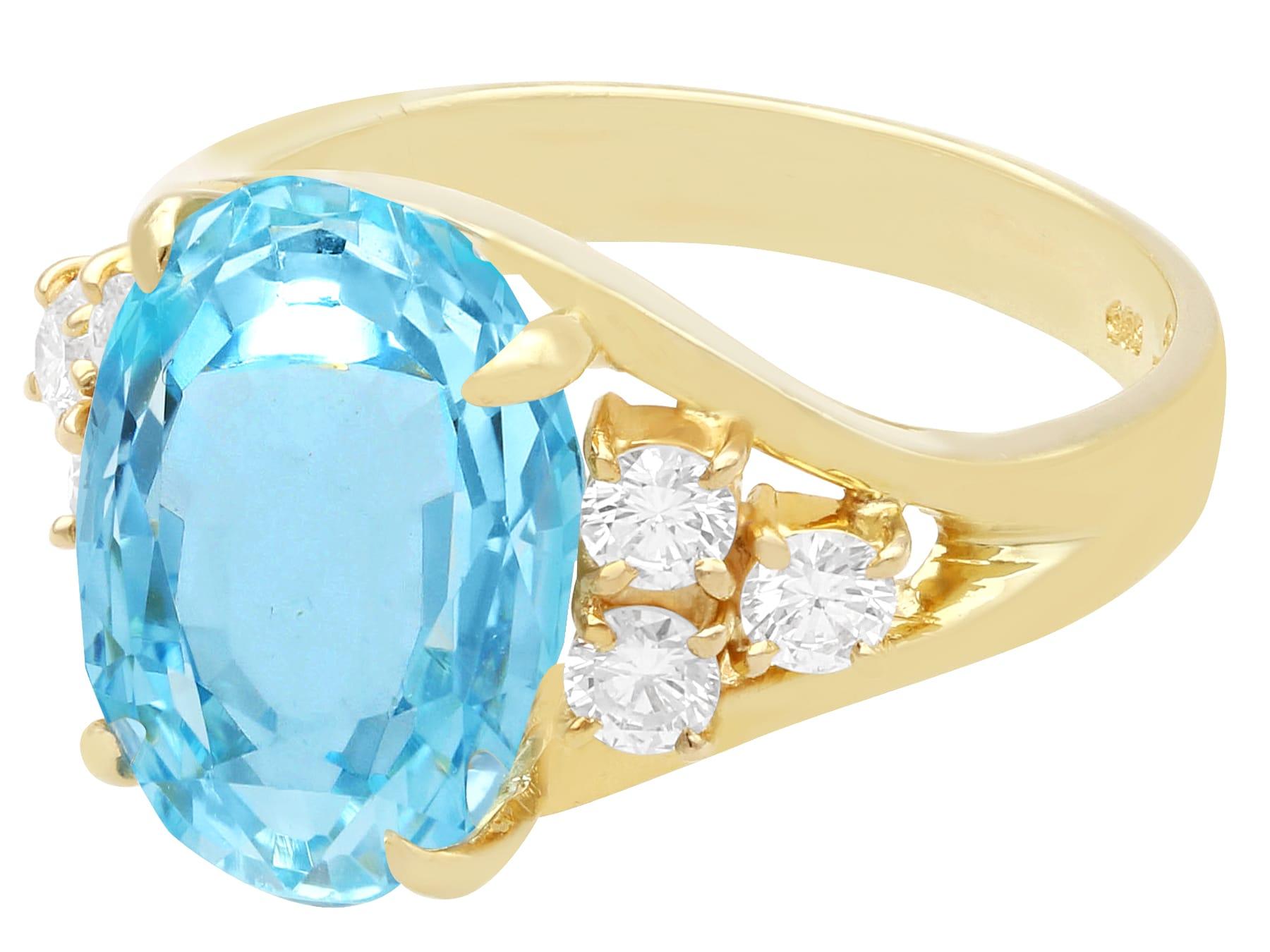 1990s Oval Cut Aquamarine and Diamond Yellow Gold Cocktail Ring For ...