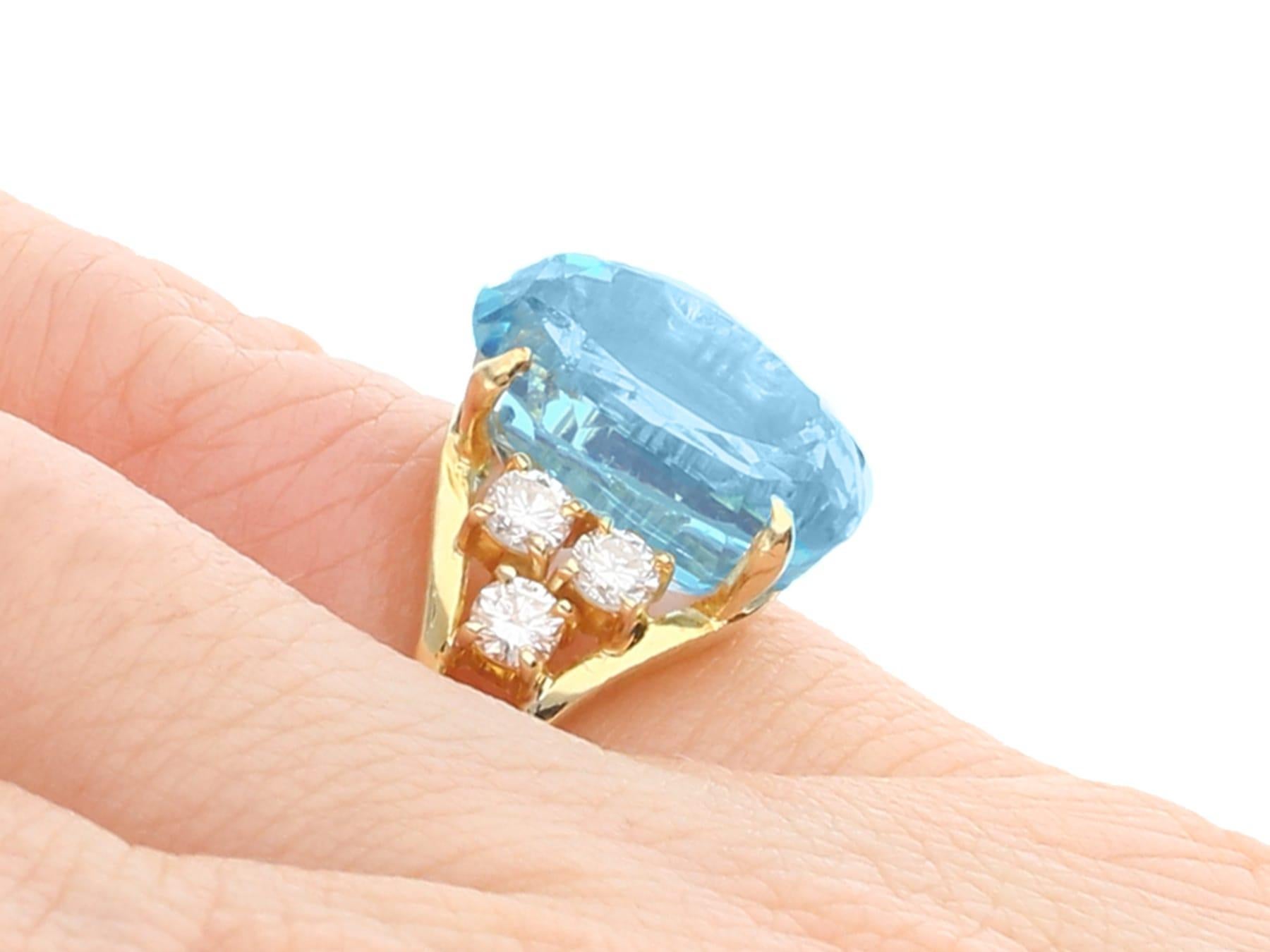 1990s Oval Cut Aquamarine and Diamond Yellow Gold Cocktail Ring For Sale 4