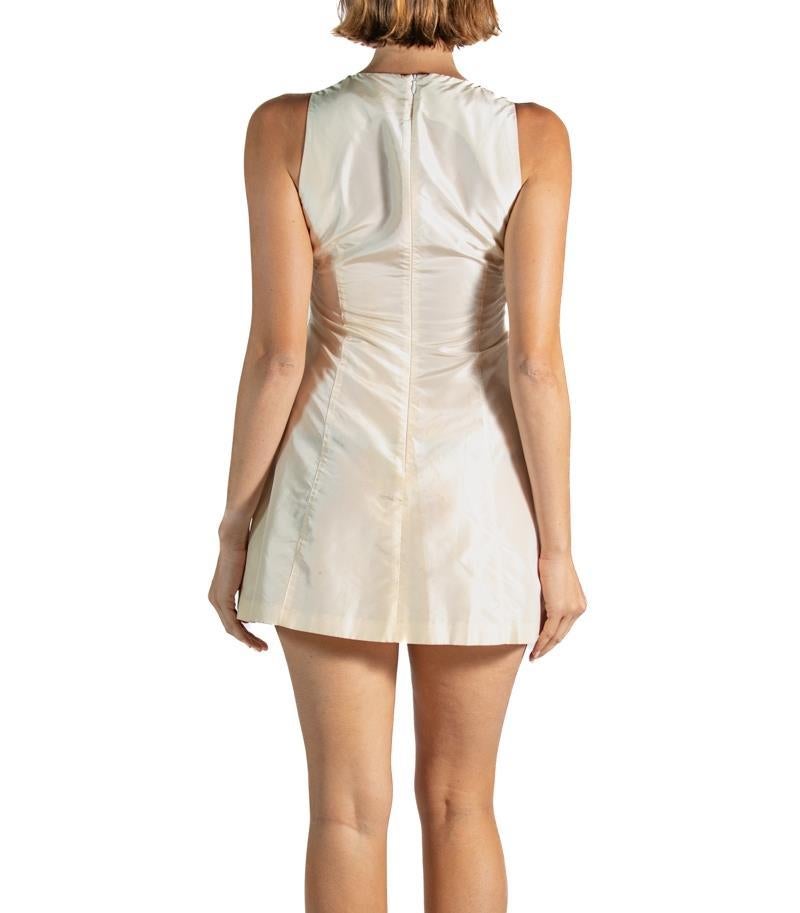 Abito da cocktail 1990S Ozbek Pearl White Rayon In condizioni ottime in vendita a New York, NY