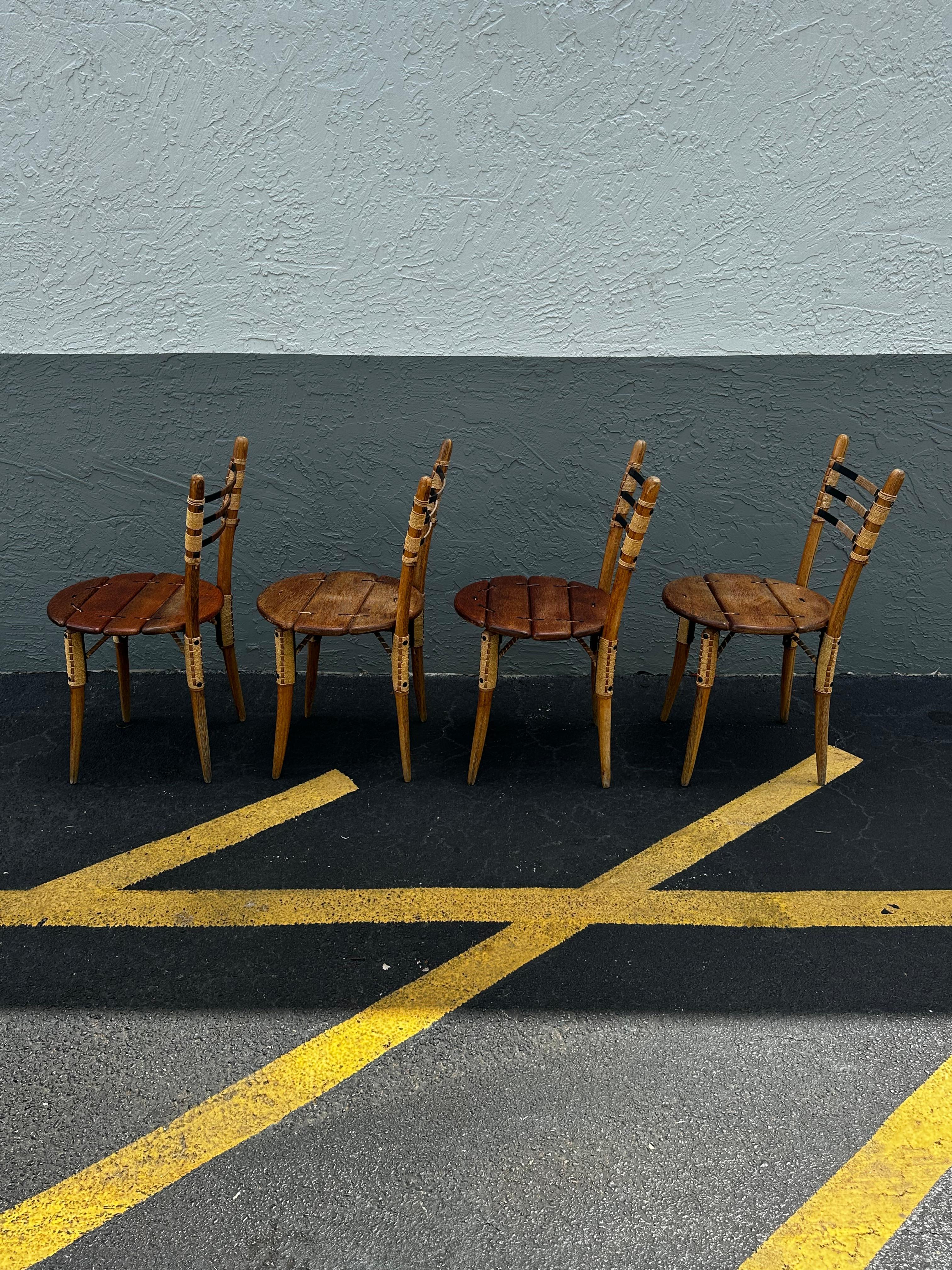 1990s Pacific Green Sculptural Boho Round Dining Table and Leather Cord Chairs In Good Condition For Sale In Fort Lauderdale, FL