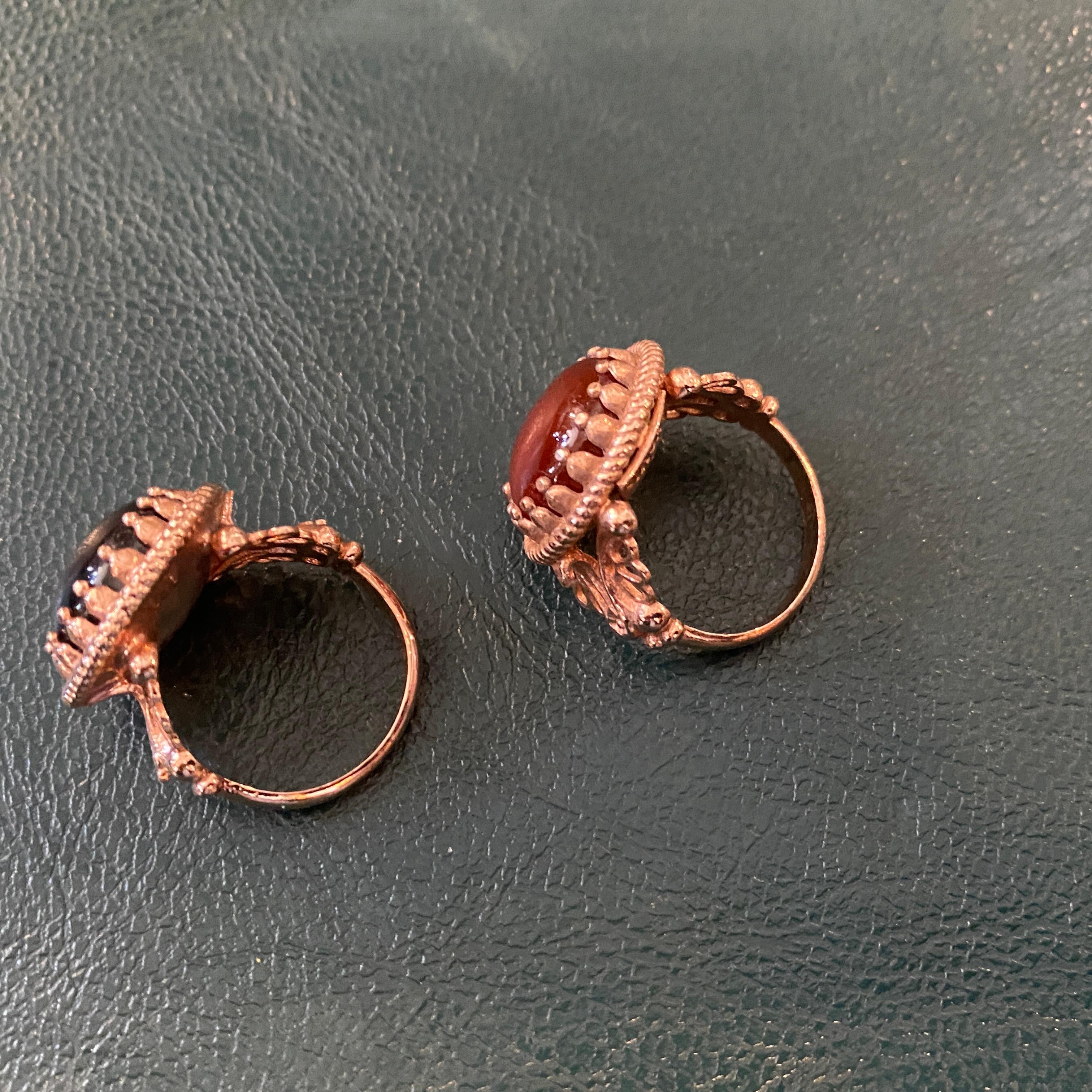 Women's or Men's 1990s Pair of  Bronze Onyx and Carnelian Italian Cocktail Rings by Anomis For Sale