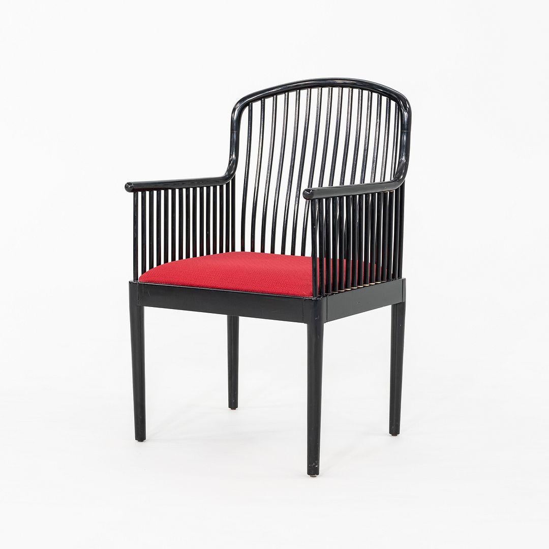 Américain 1990s Pair of Davis Allen Exeter Dining Chairs in Black with Red Fabric en vente