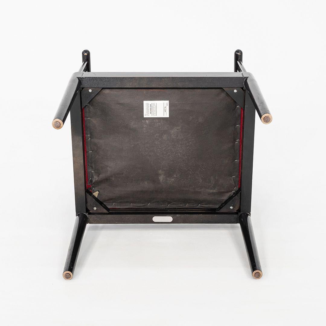 Mousse 1990s Pair of Davis Allen Exeter Dining Chairs in Black with Red Fabric en vente