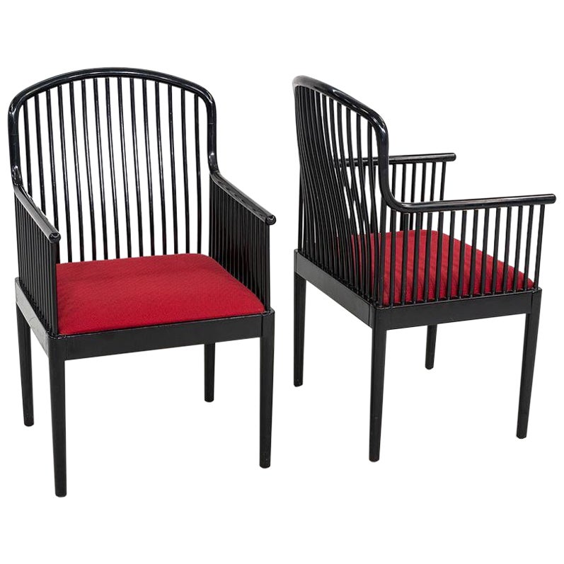 1990 Paire de chaises de salle à manger Davis Allen Exeter en noir et tissu rouge