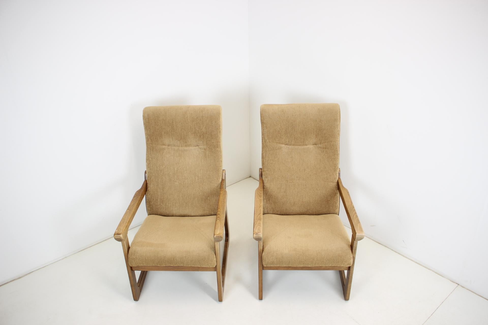 1990s Pair Armchairs, Czechoslovakia In Good Condition For Sale In Praha, CZ