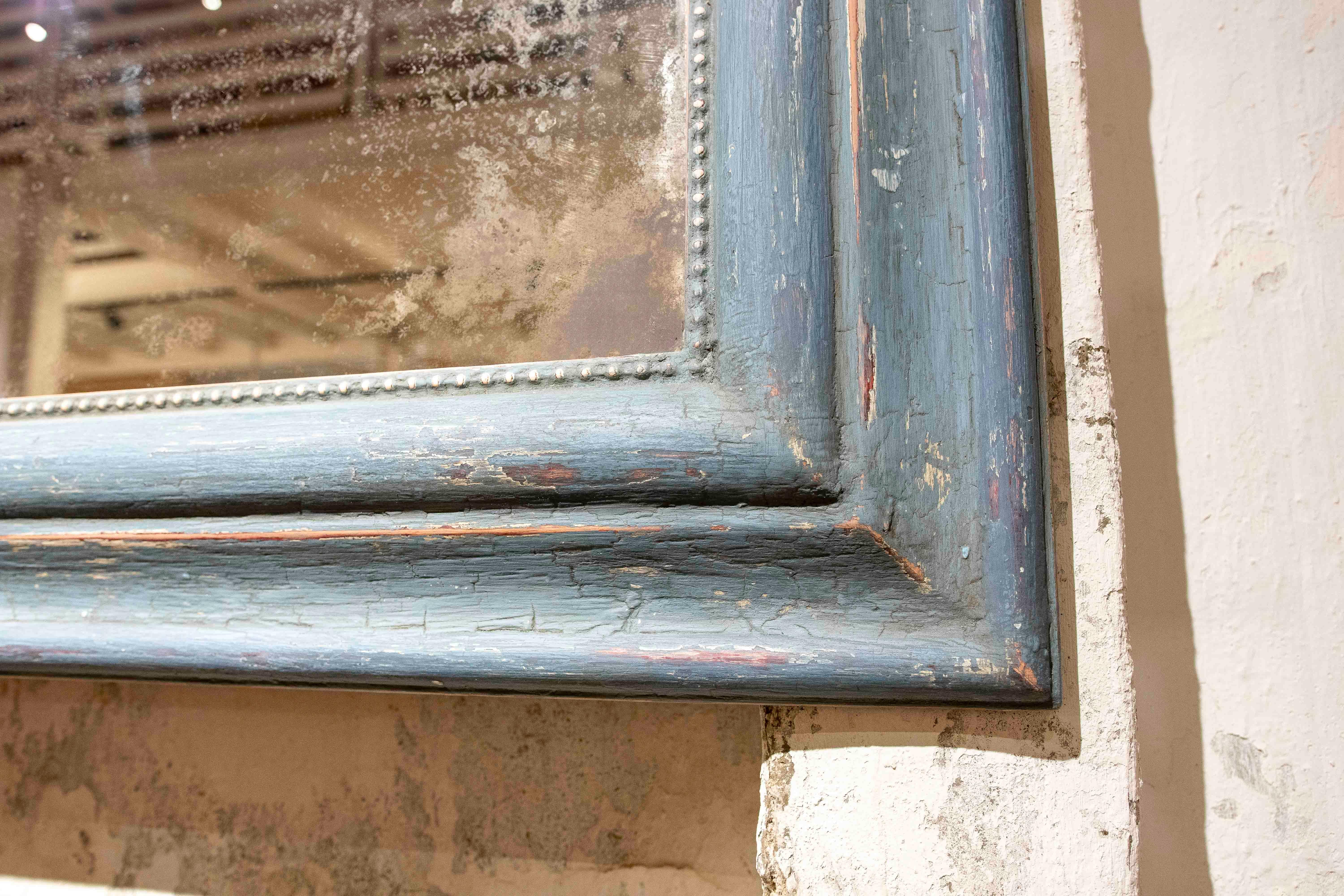 Pareja de Espejos de Pared Policromados en Color Azul Antiguo de los Años 90 Pintado a mano en venta