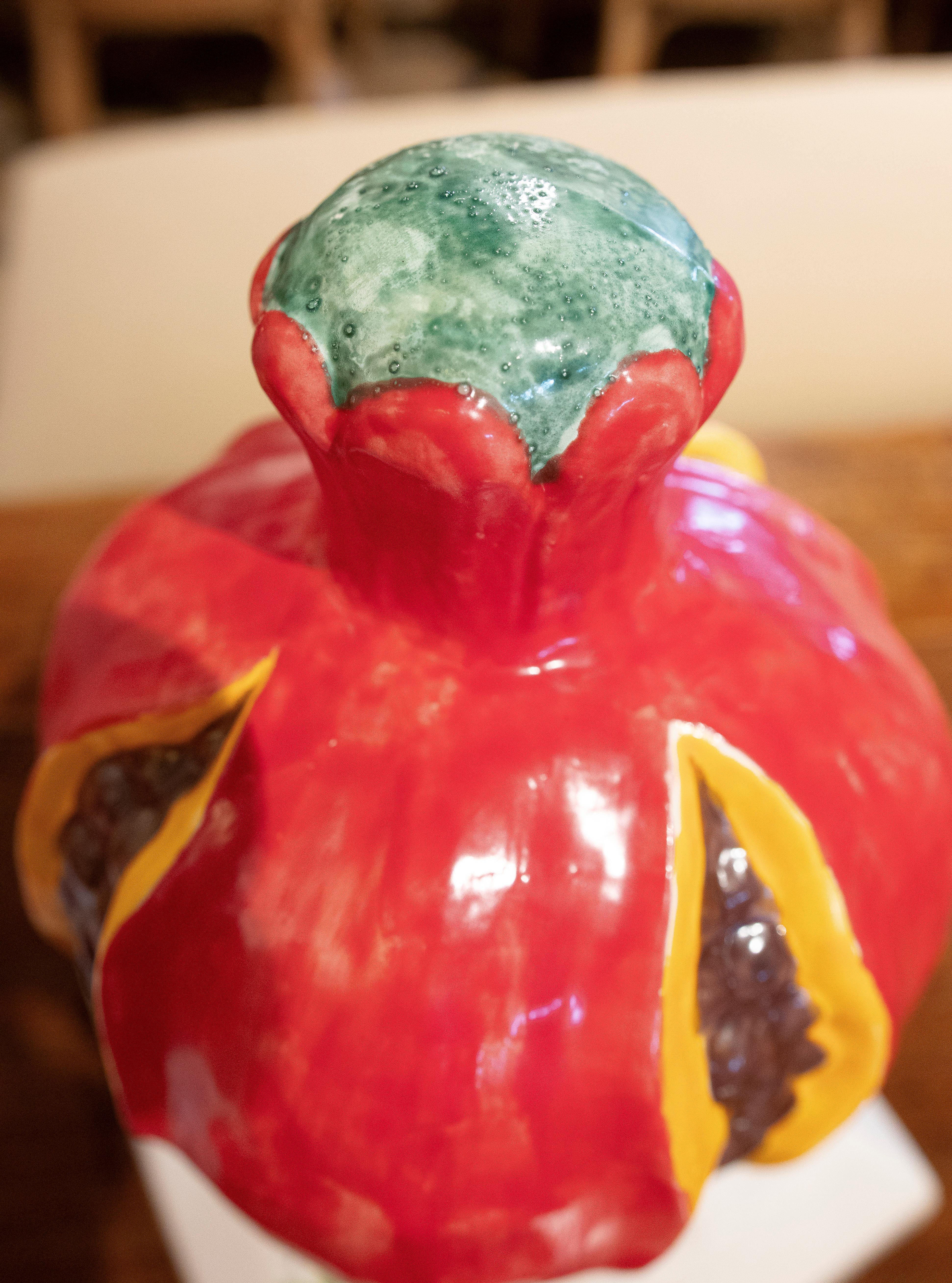 20th Century 1990s Pair of Pomegranate-Shaped Ceramic Sculptures on a Painted Base For Sale