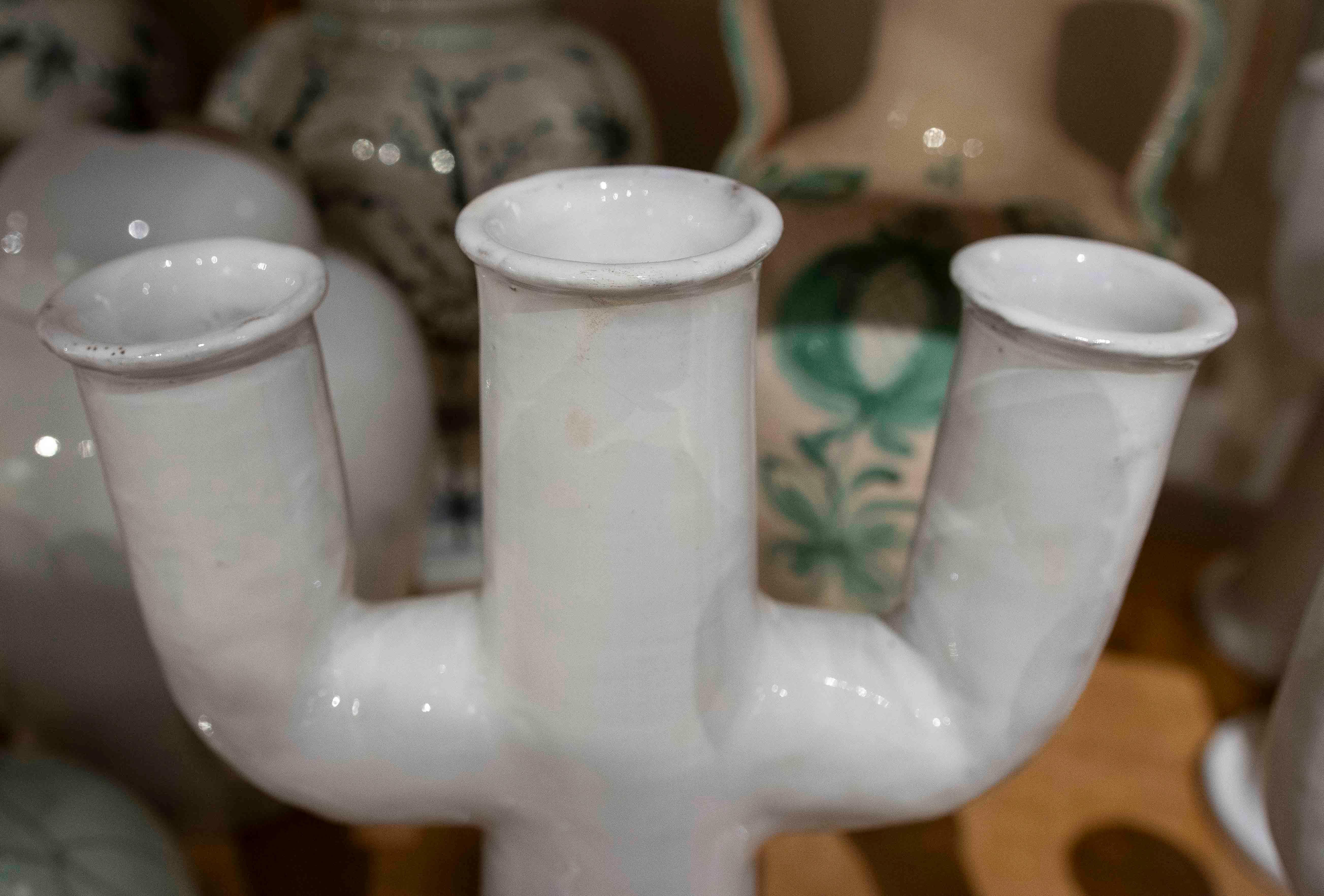 20th Century 1990s Pair of White Ceramic Cactus-Shaped Candlesticks For Sale