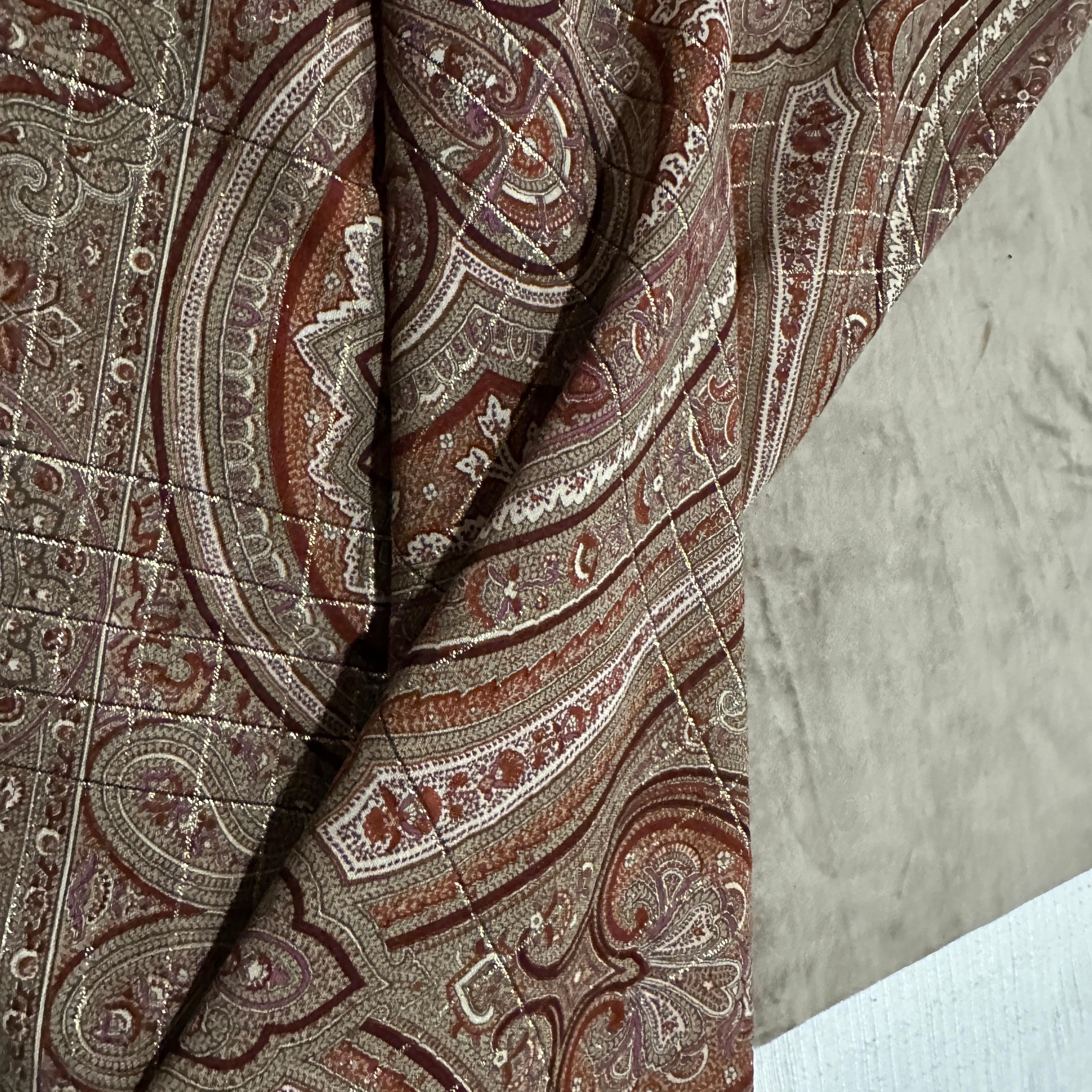 1990er Jahre Paisley-Muster Seide riesigen Schal von Gianni Versace für Damen oder Herren im Angebot