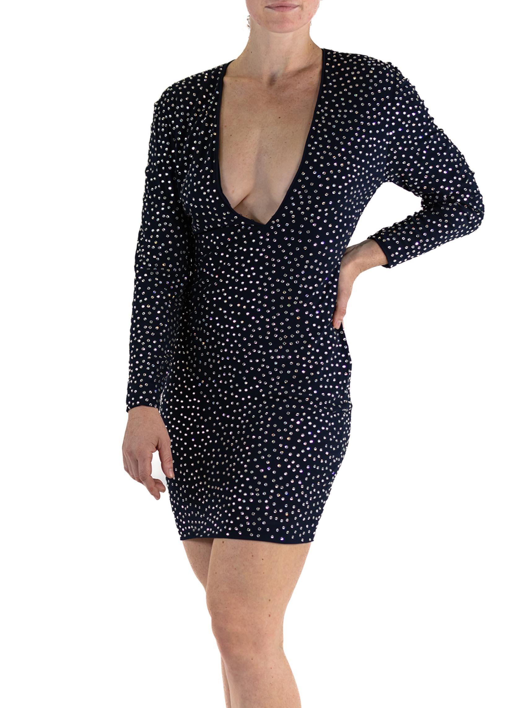 1990S PAMELA DENNIS Vestido de cóctel de manga larga de punto azul marino cubierto de grito en Excelente estado para la venta en New York, NY