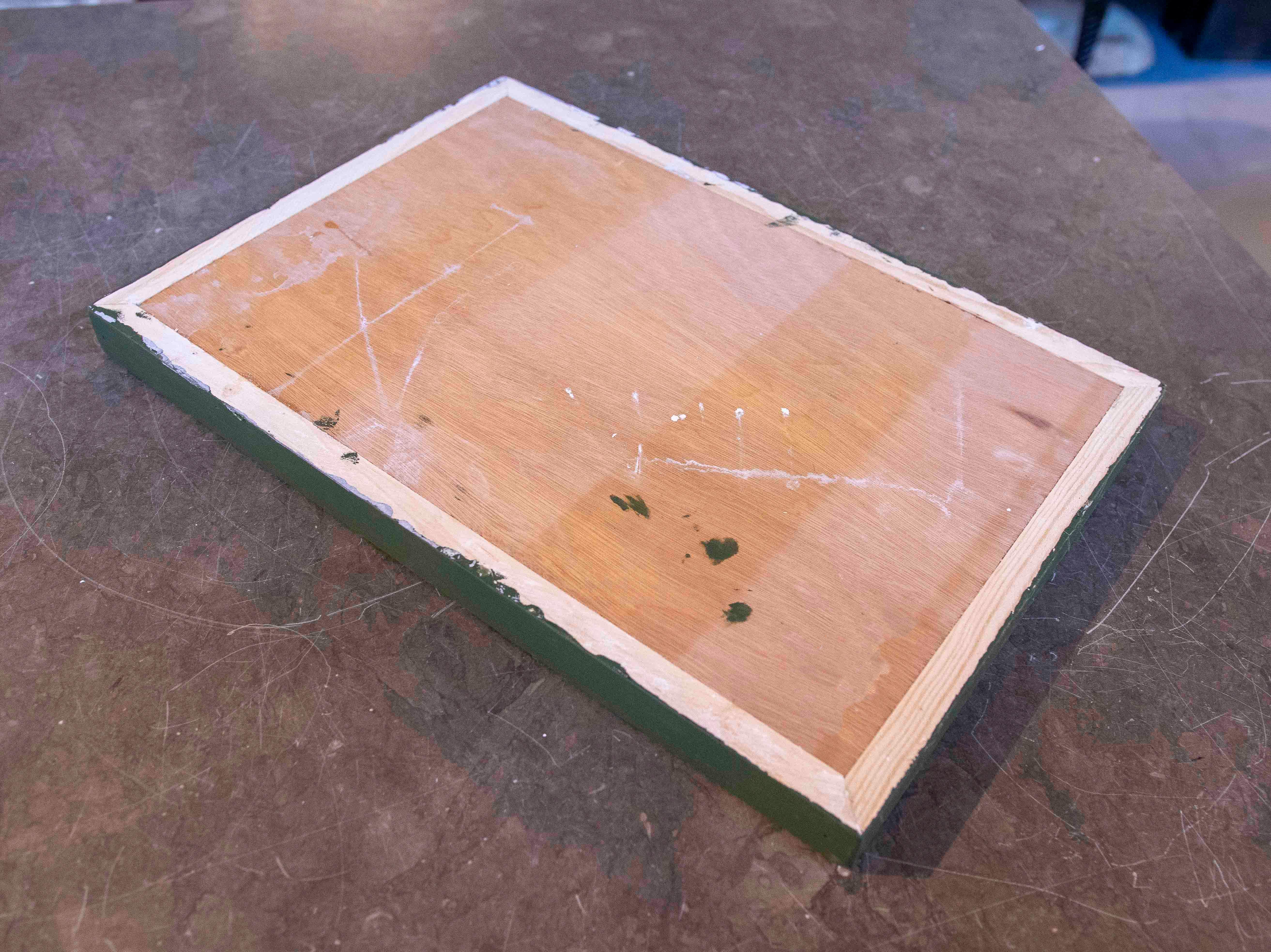 1990 Panneau de carreaux anciens avec motif floral polychrome encadré en Wood en vente 6