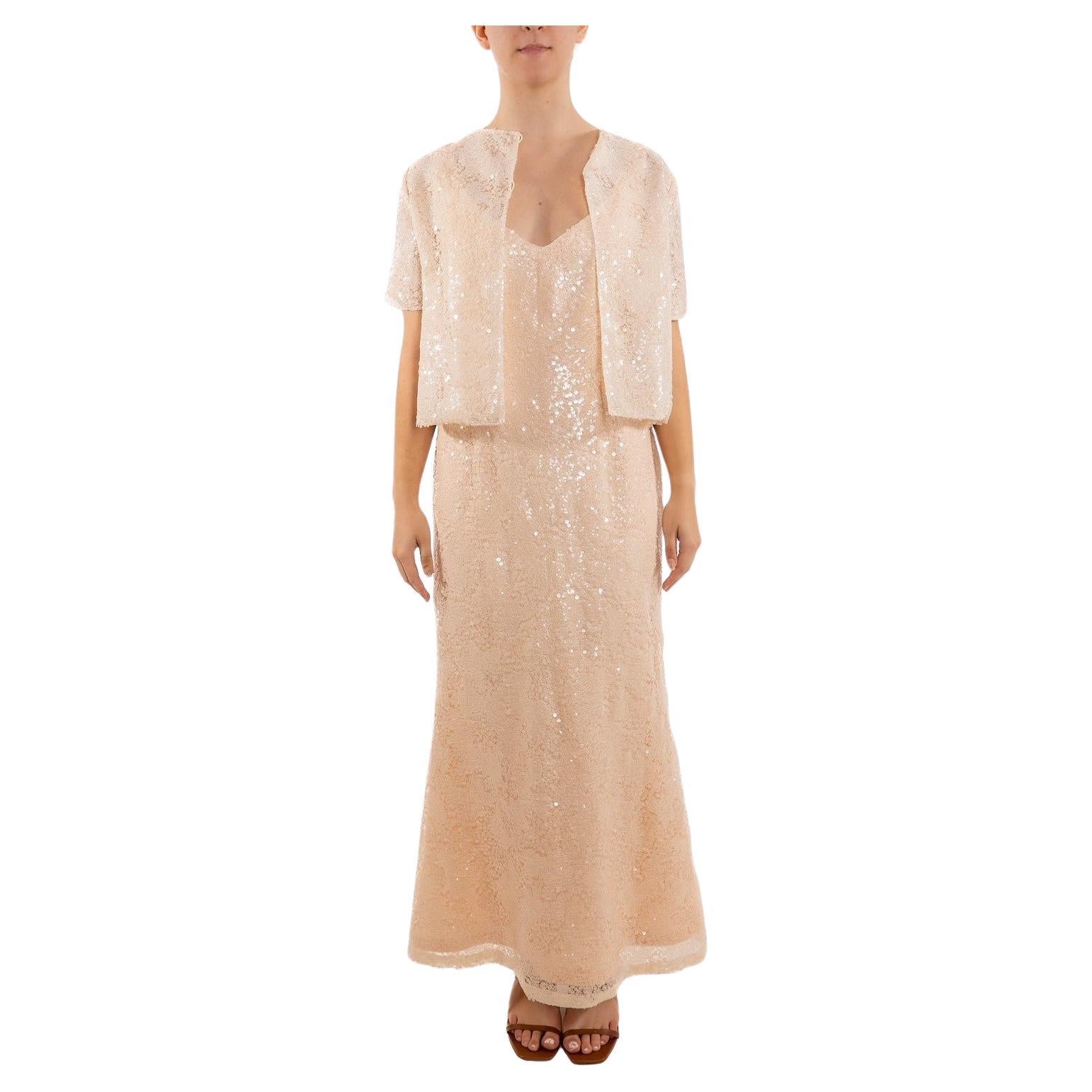 1990S Robe à doublure en soie et dentelle pailletée rose pêche pastel en vente