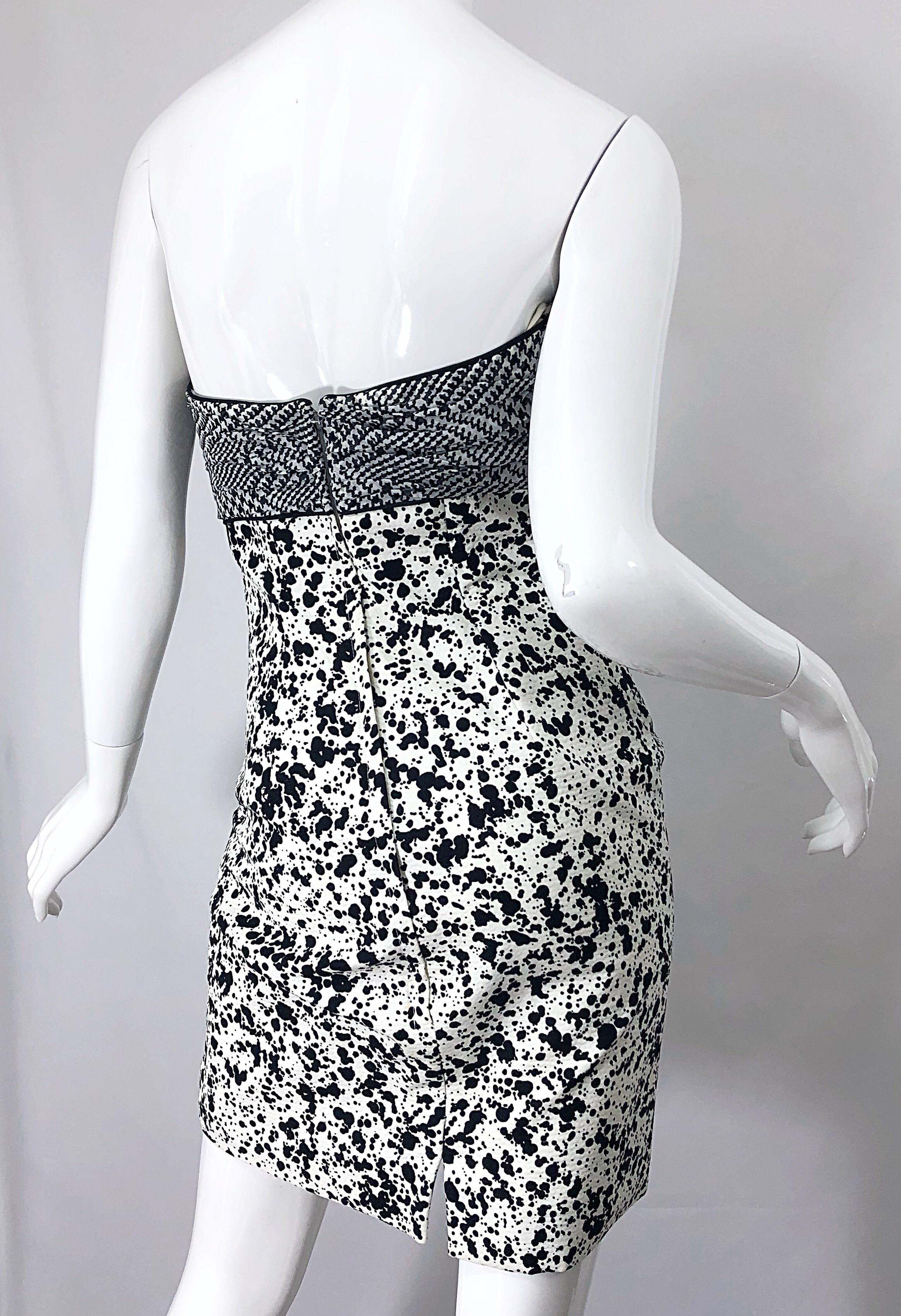 1980s Patricia Rhodes I Magnin Size 6 Black and White Vintage Strapless Dress For Sale 3