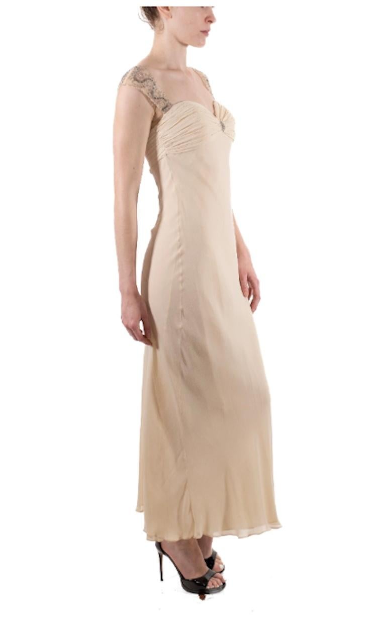Abito in chiffon di seta con taglio sbieco stile vecchia Hollywood del 1990S Pearl White con perline trasparenti in vendita 1