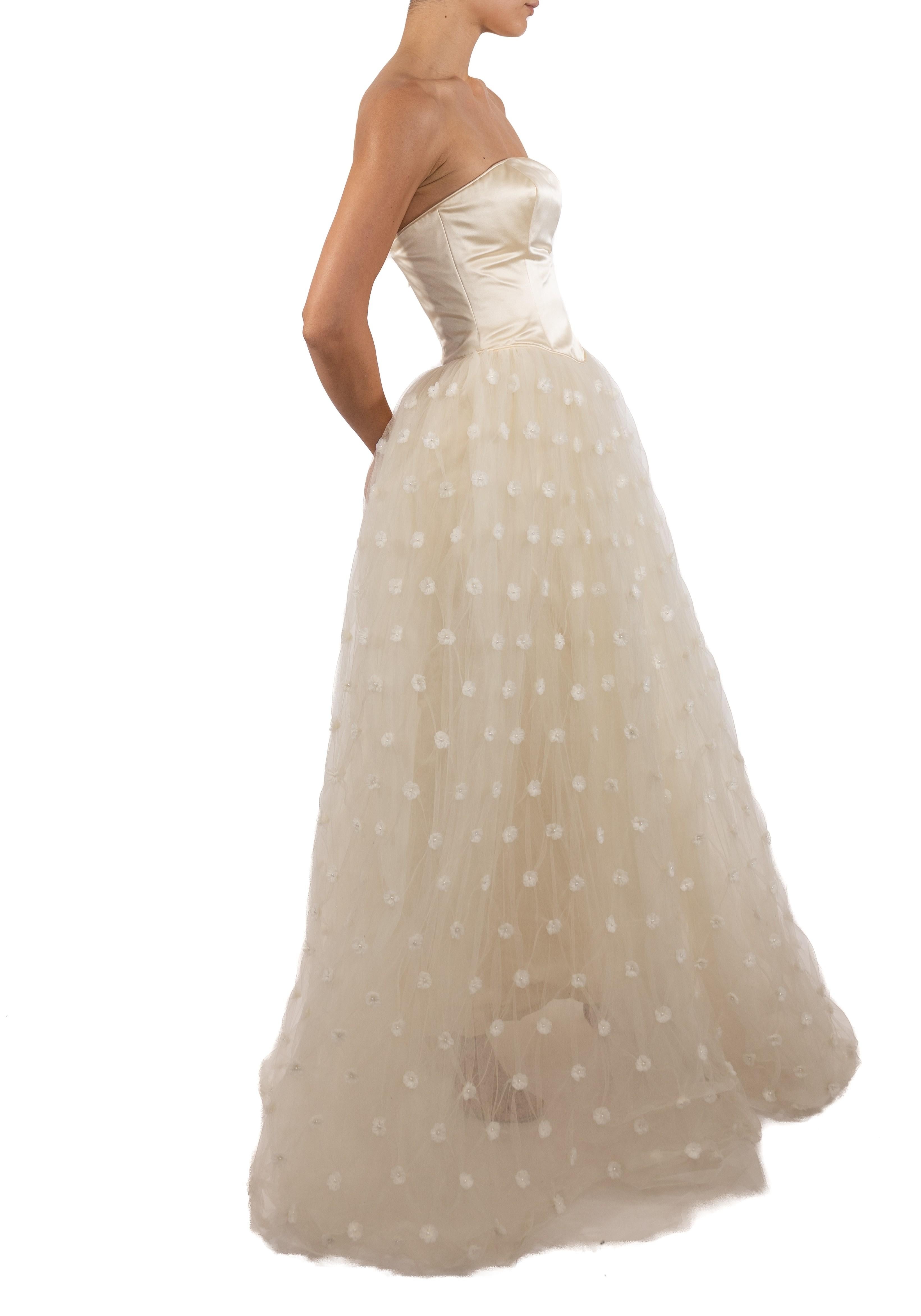1990S Pearl White Strapless Silk Duchess Satin Gown With Floral Covered Tulle S For Sale 1