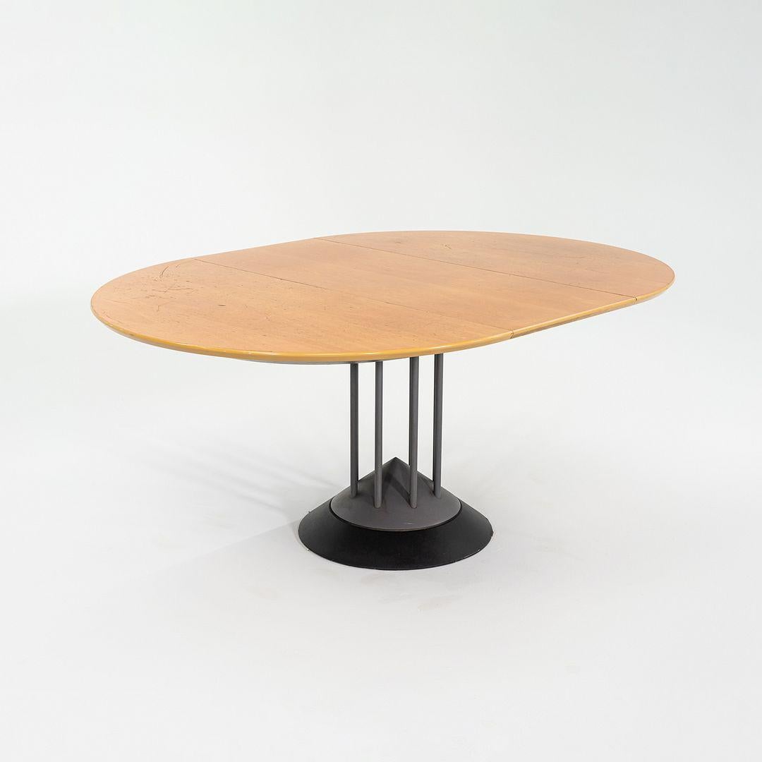 Años 90 Peter Maly para Tonon Italia Mesa de comedor extensible postmoderna con hoja en Bueno estado para la venta en Philadelphia, PA