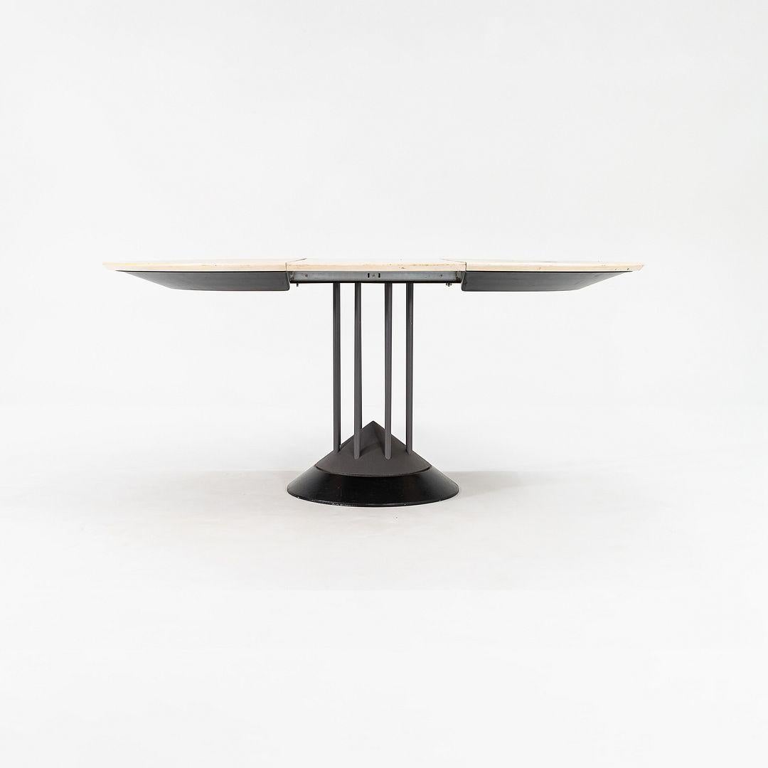 Años 90 Peter Maly para Tonon Italia Mesa de comedor extensible postmoderna con hoja finales del siglo XX en venta