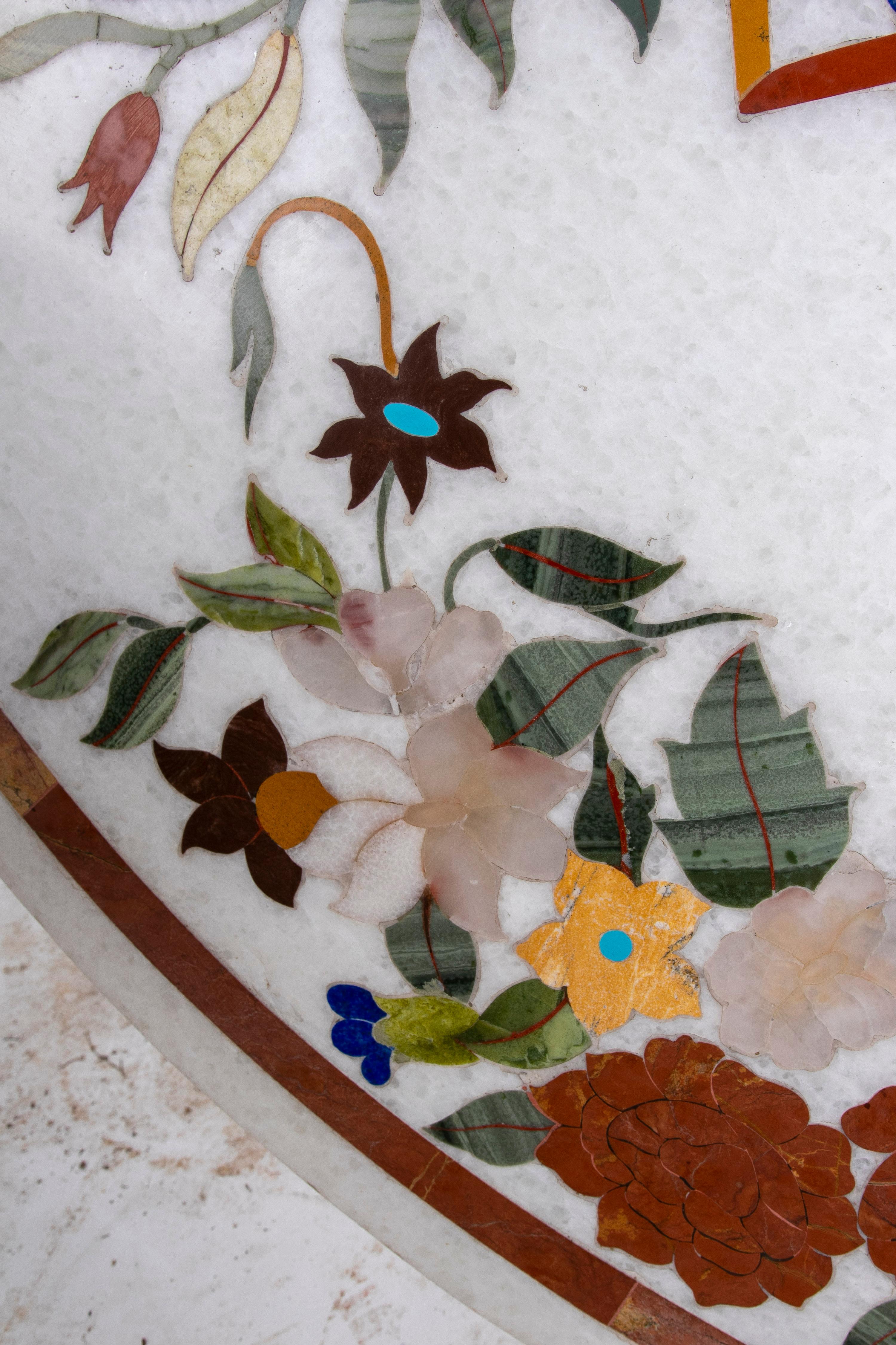 1990s Pietra Dura Inlay Round Marble Table Top w/ Venetian Lion of Saint Mark For Sale 3