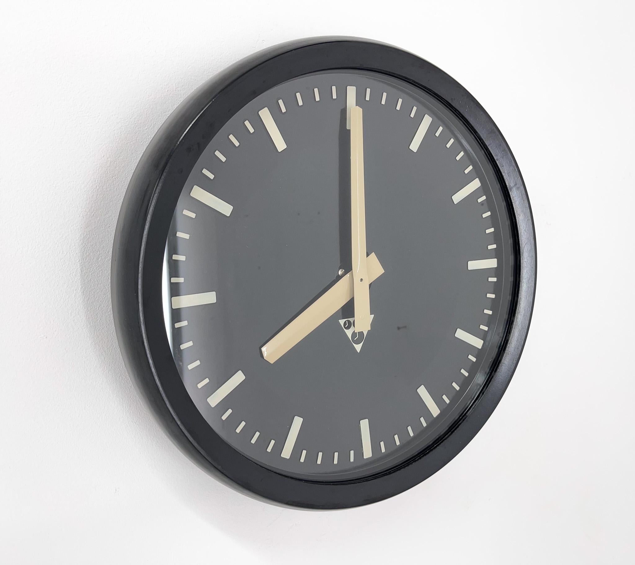 1990s Plastic & Glass Wall Clock by Pragotron, Czechoslovakia For Sale 2