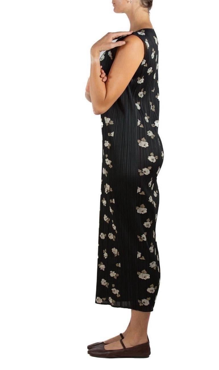 Women's 1990S PLEATS PLEASE ISSEY MIYAKE Black Floral Polyester Long Dress For Sale