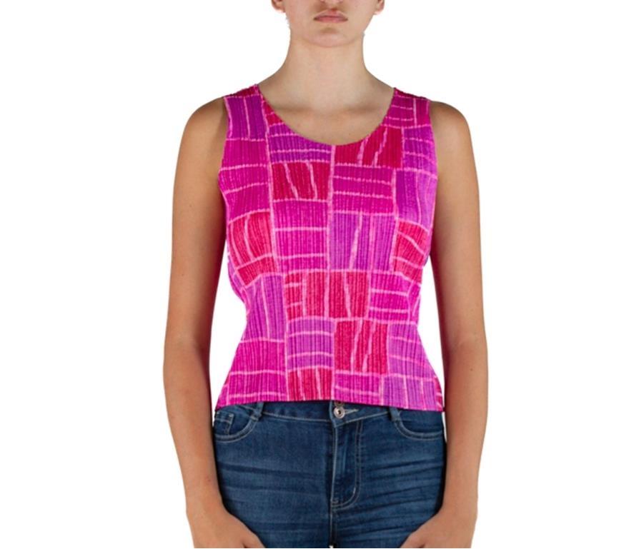1990S Pleats Please Issey Miyake Hot Pink Polyester Geometric Top In Excellent Condition For Sale In New York, NY