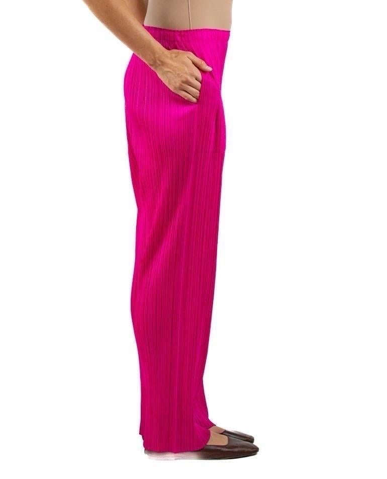 Women's 1990S PLEATS PLEASE ISSEY MIYAKE Hot Pink Polyester Pants For Sale