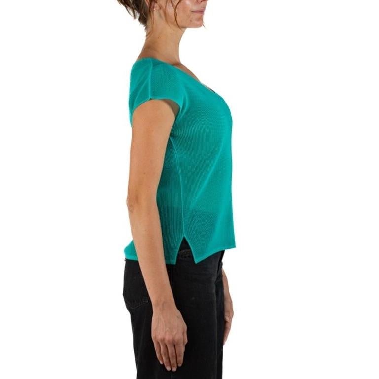 1990S Pleats Please Issey Miyake Top a rete in poliestere trasparente verde acqua in vendita 3