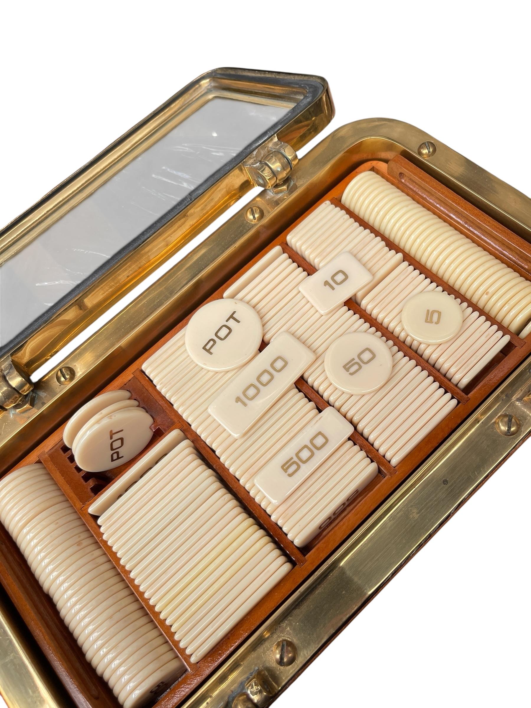Rara scatola per set da poker di Hermès
Pedine, carte, dadi....
Grande pezzo