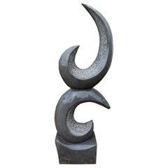 Abstrakte Skulptur aus reinem belgischem schwarzem Marmor aus den 1990er Jahren, poliert
