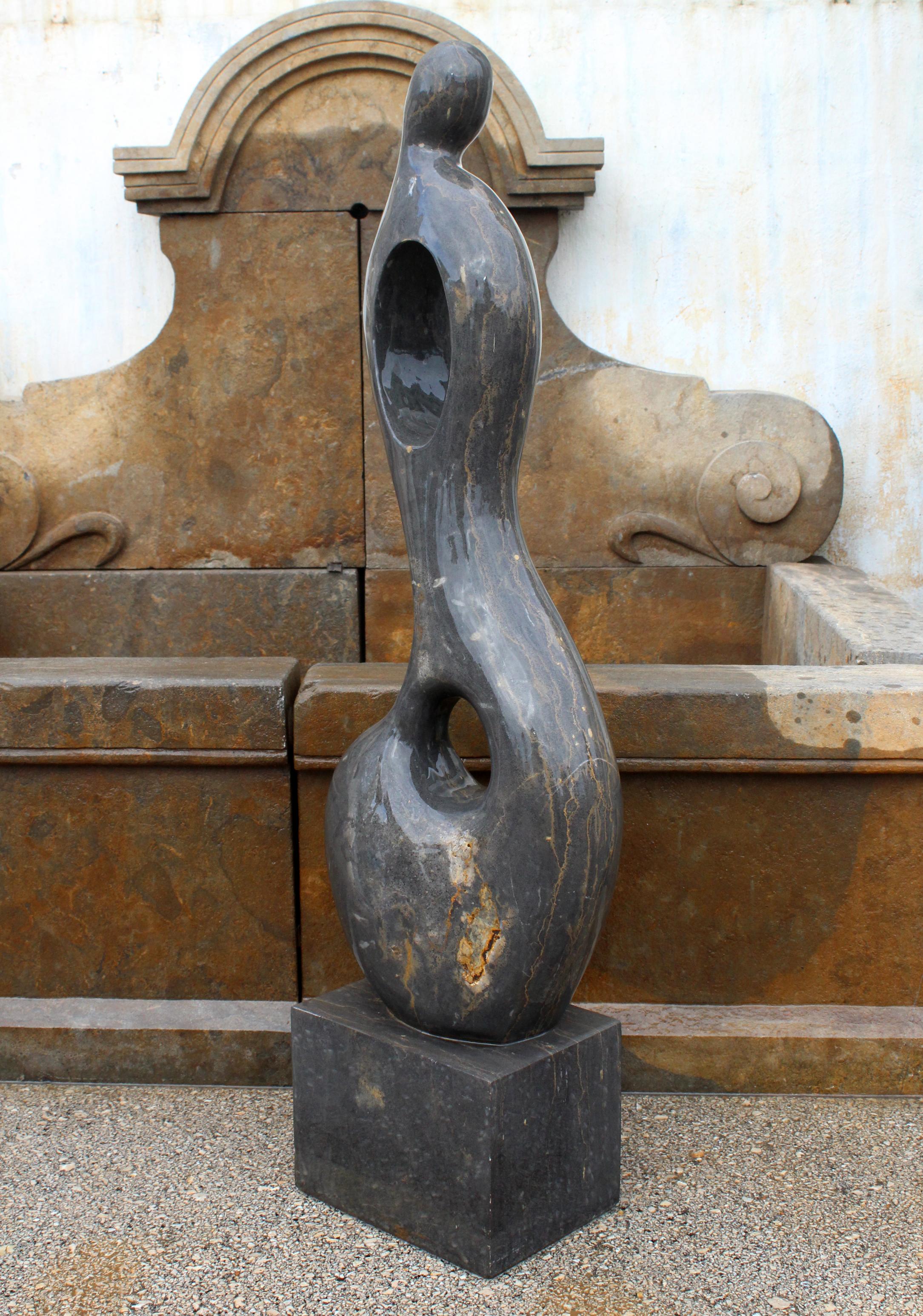Scultura di donna astratta moderna e lucida degli anni '90 in marmo italiano Nero Portoro In condizioni buone in vendita a Marbella, ES