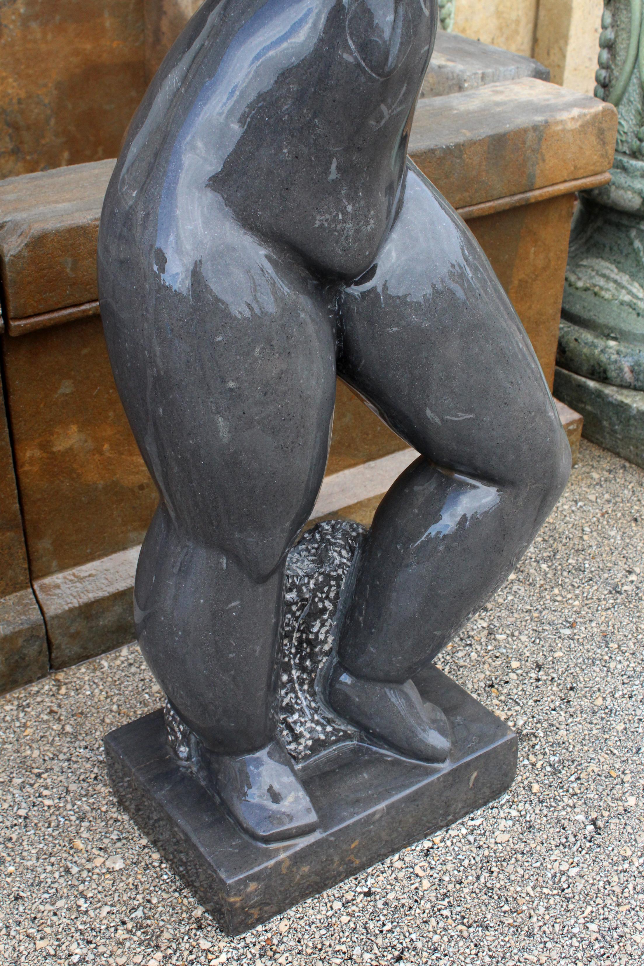 1990s Polished Modern Figurative Woman Sculpture in Pure Belgian Black Marble For Sale 3