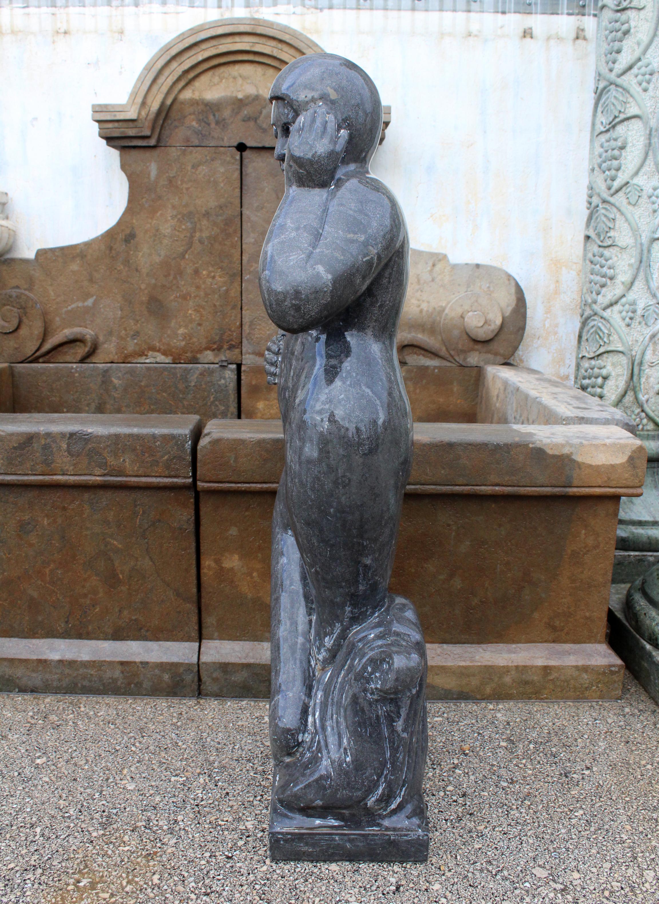 1990s Polished Modern Figurative Woman Sculpture in Pure Belgian Black Marble In Good Condition For Sale In Marbella, ES