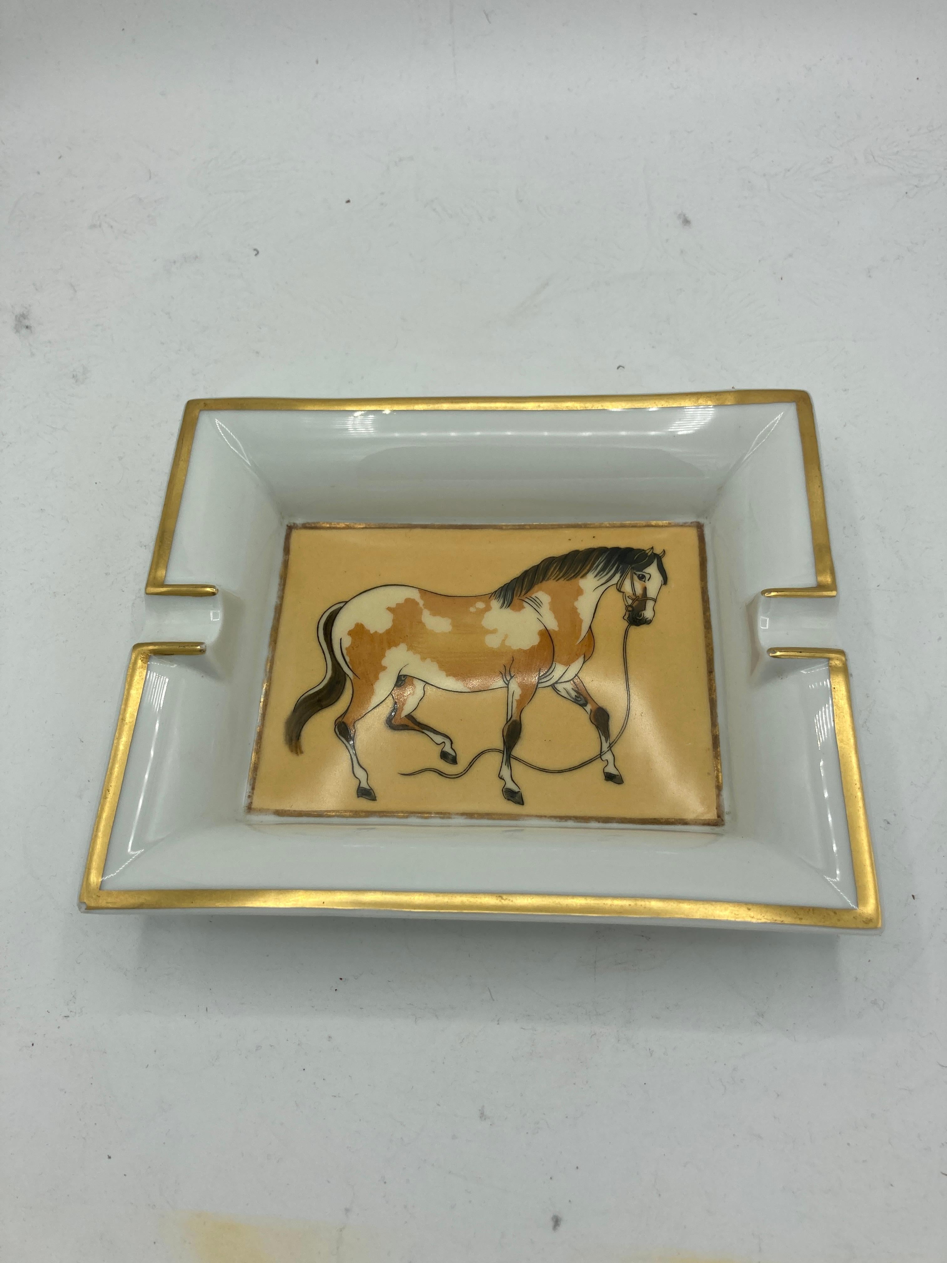 1990er Porzellan-Aschenbecher von Hermès (Französisch) im Angebot