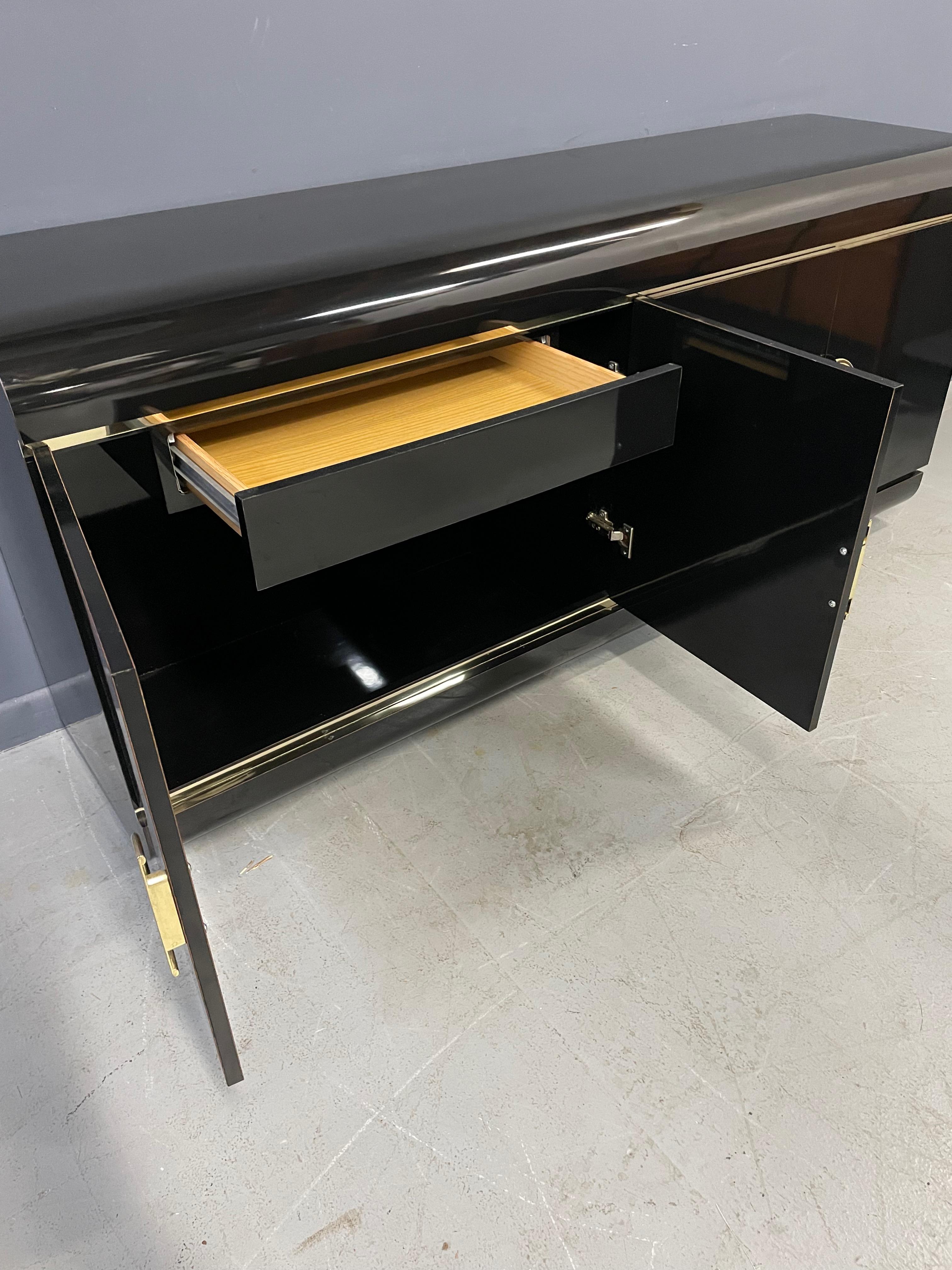 1990s Post Modern Black Laminate Rounded Credenza with Brass Handles and Trim 1