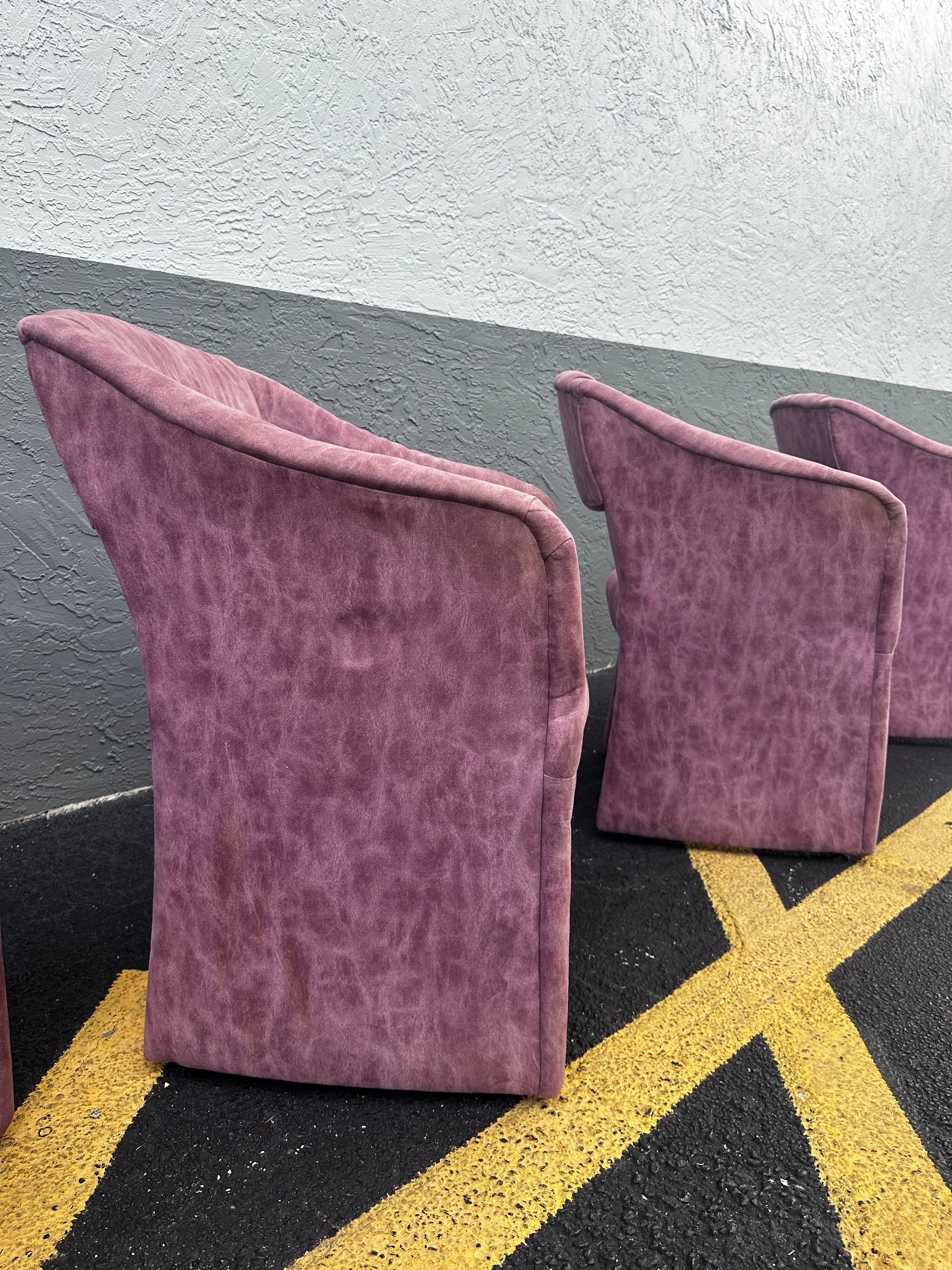 1990 Post Modern Muave Sculptural Dining Chairs, Set of 5 Castors en vente 2