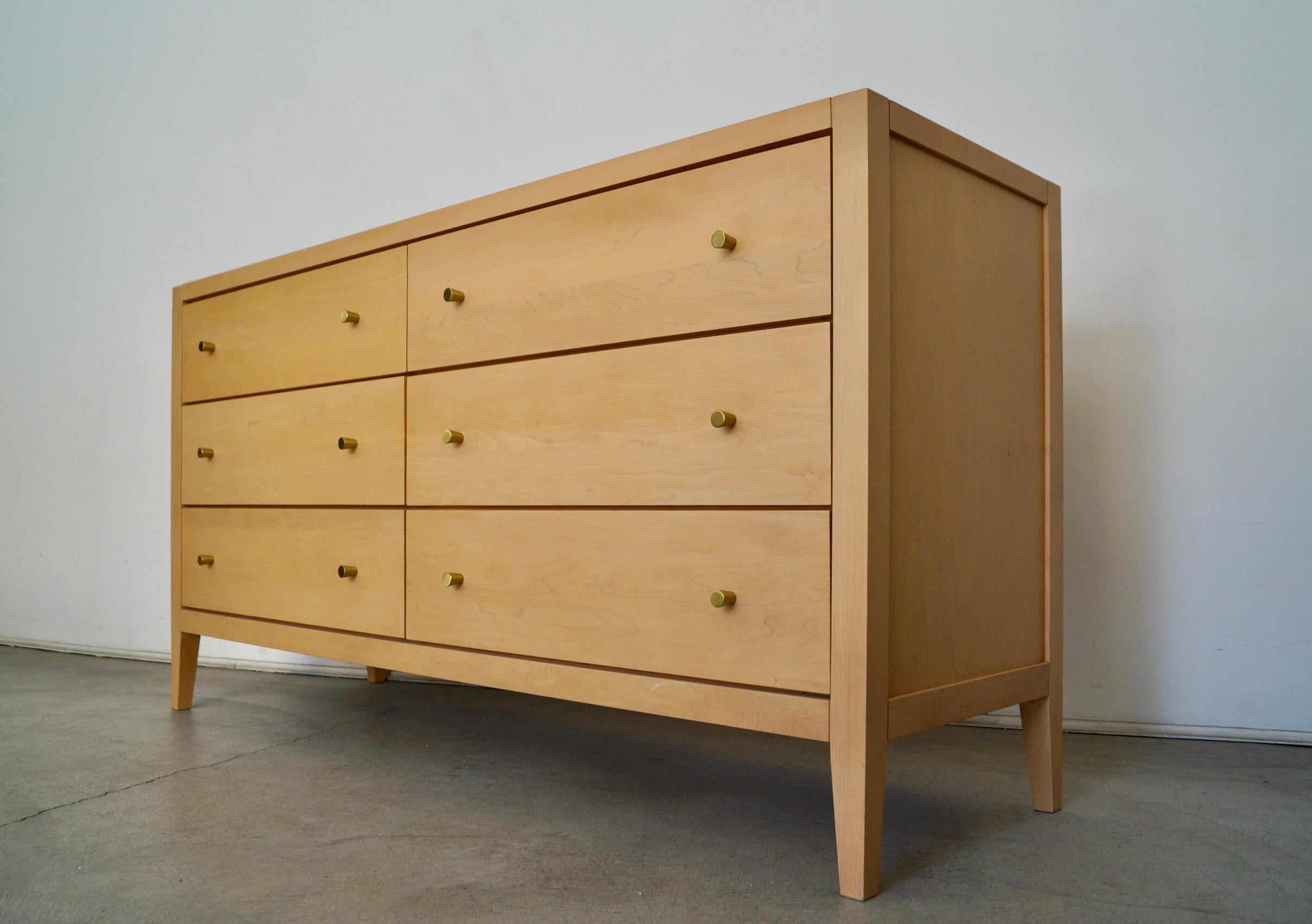 1990's Postmodern Baronet Furniture Solid Maple Dresser In Excellent Condition In Burbank, CA