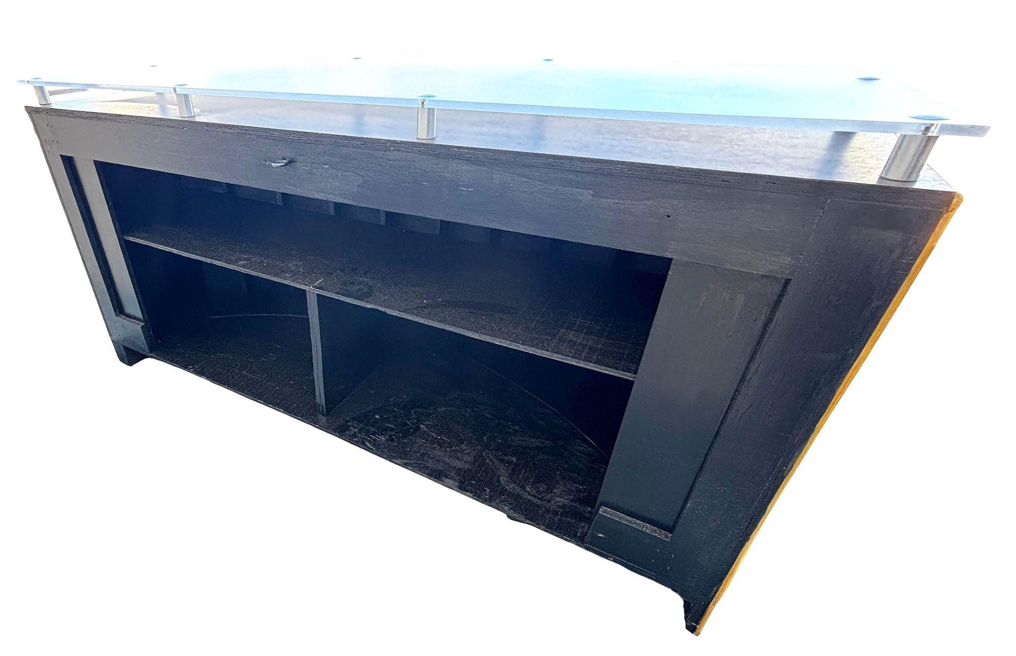 1990s Postmodern Dry Bar w/ Plexiglass Top & Rattan Borders For Sale 1