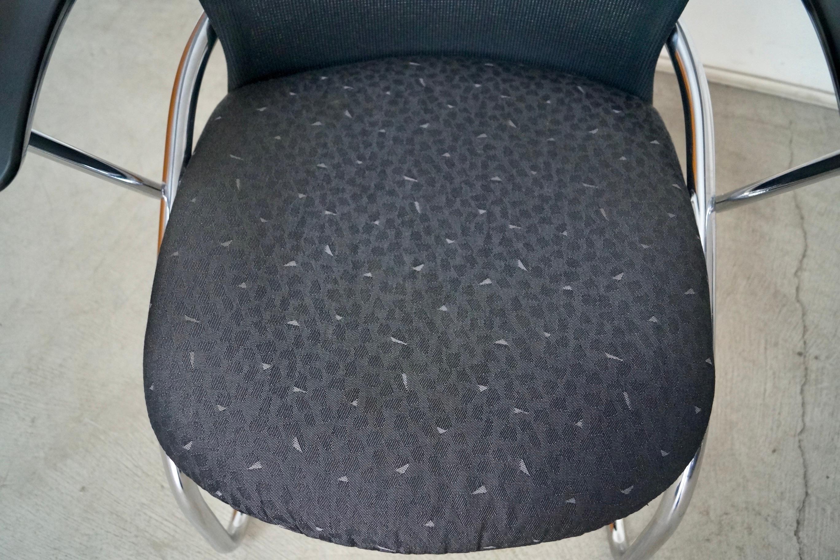 Paire de fauteuils luge postmodernes en chrome allemand des années 1990 en vente 7