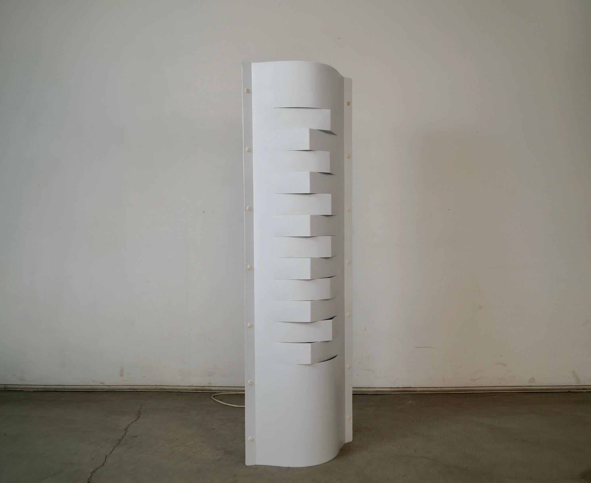 Lampada da terra postmoderna di design italiano degli anni '90 di Slamp in vendita 1