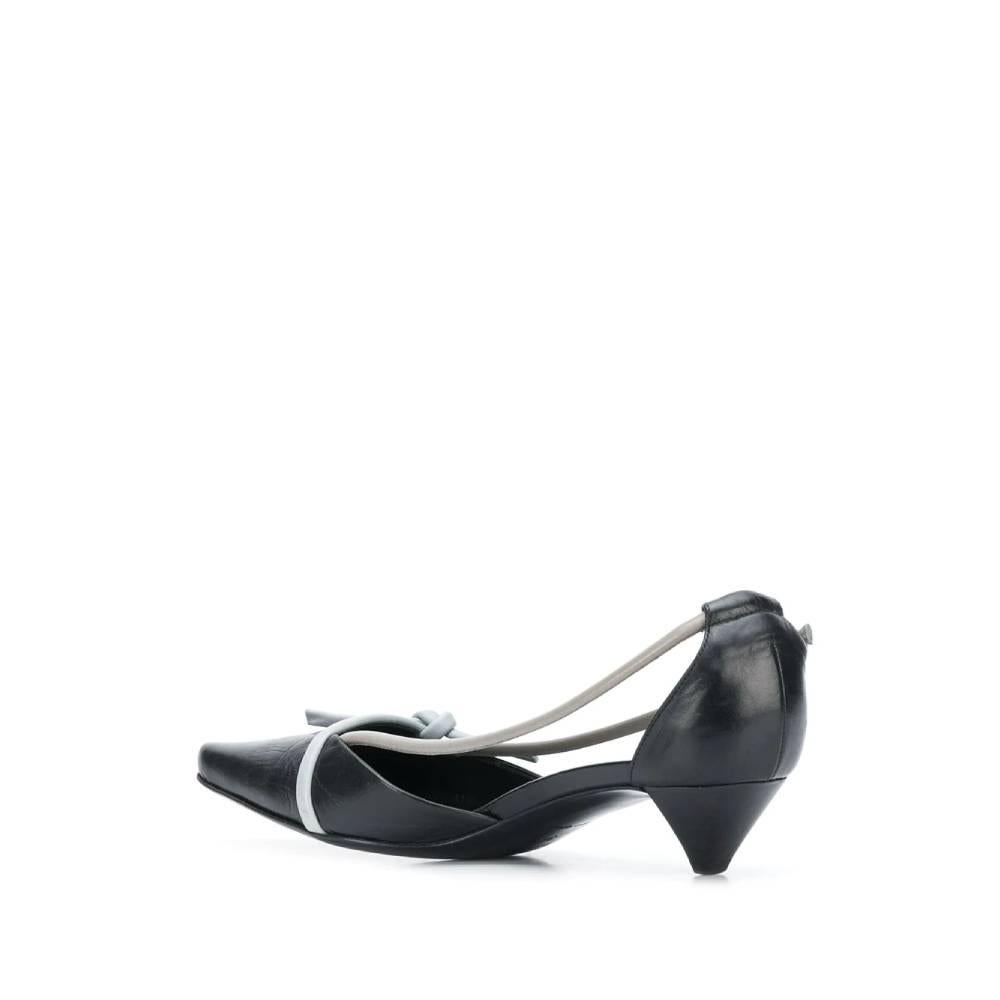grey low heel shoes