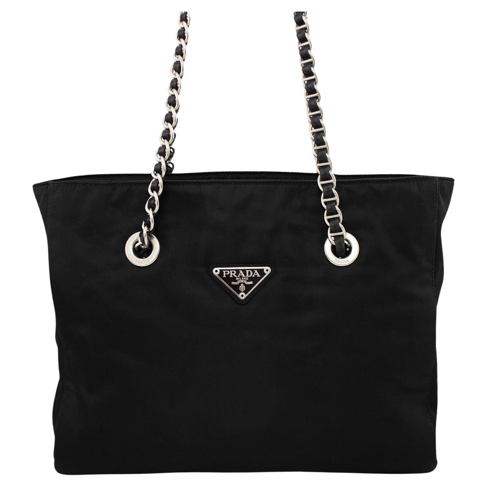 1990s Prada Black Nylon Tote In Good Condition In Toronto, Ontario