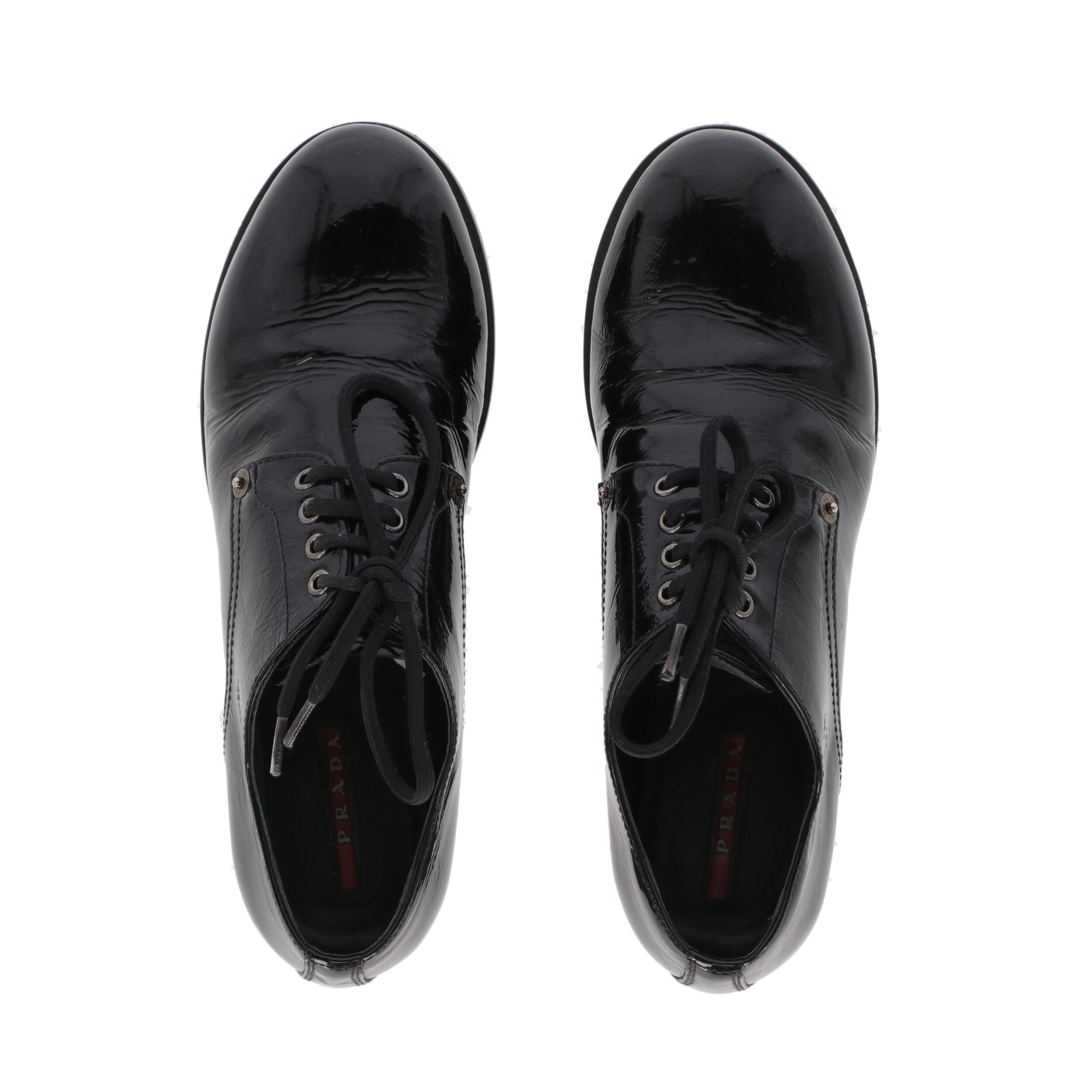 1990s Prada Leather Lace-up Shoes 1
