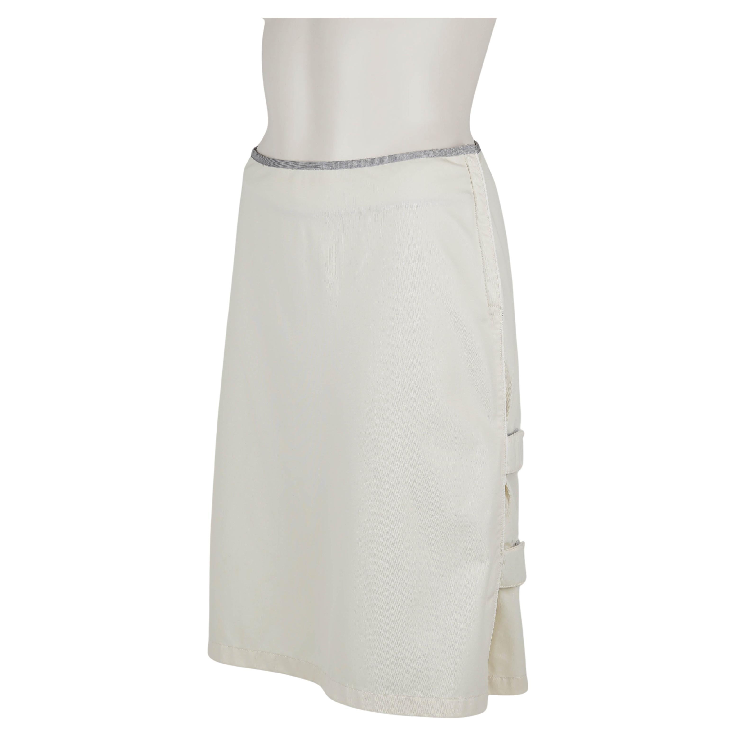 Falda de nailon técnico Prada Sport Off-White de los años 90 - IT 40 en venta 2