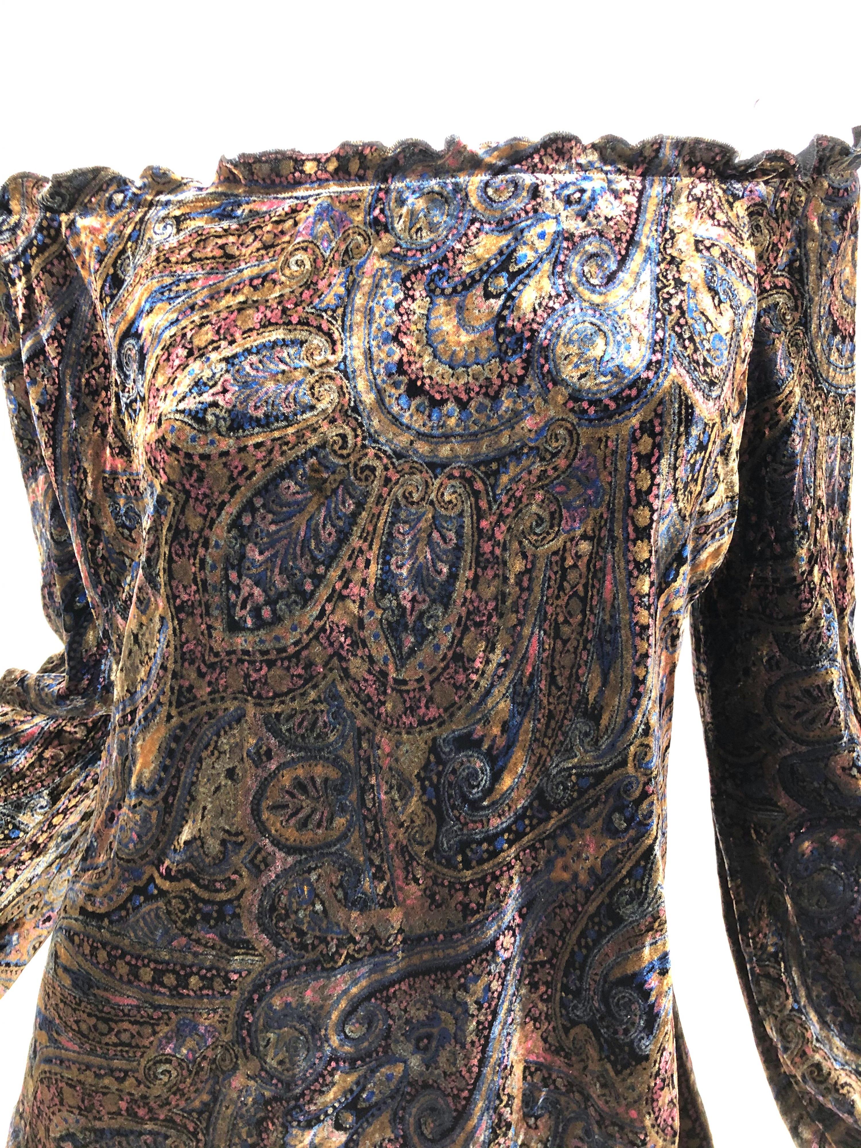 Chic mid 90s vintage RALPH LAUREN COLLECTION black label paisley lightweight velvet Size 14 blouse top ! Features warm tones of taupe, blue, brown, pink and tan throughout. Simply slips over the head and stretches to fit. Can easily be dressed up or