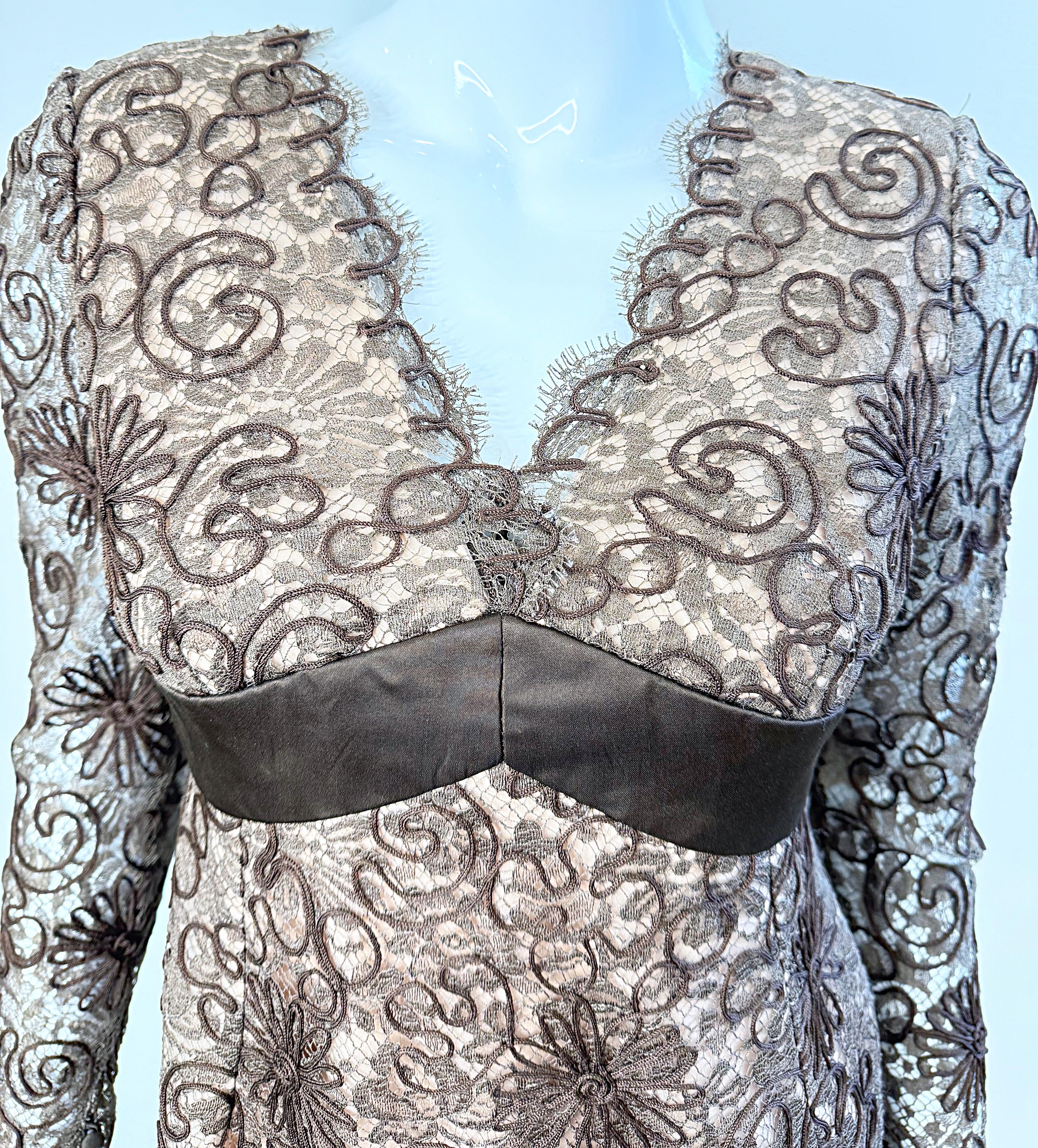 1990s Raoul Arango for Bergdorf Goodman Sz 6 Brown Nude Lace Vintage Gown Dress For Sale 1