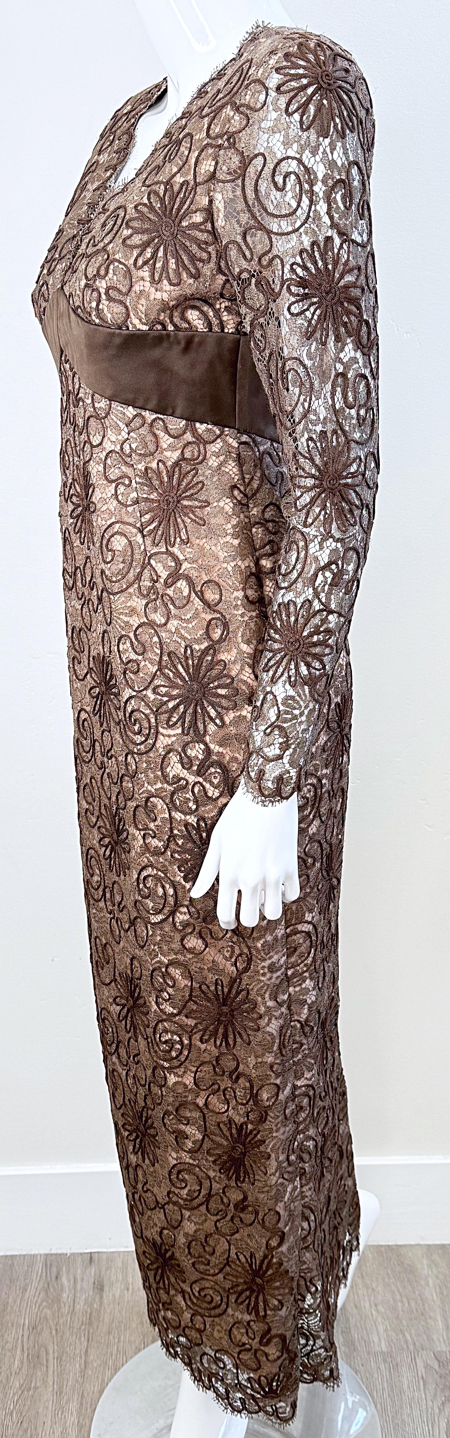 1990s Raoul Arango for Bergdorf Goodman Sz 6 Brown Nude Lace Vintage Gown Dress For Sale 3